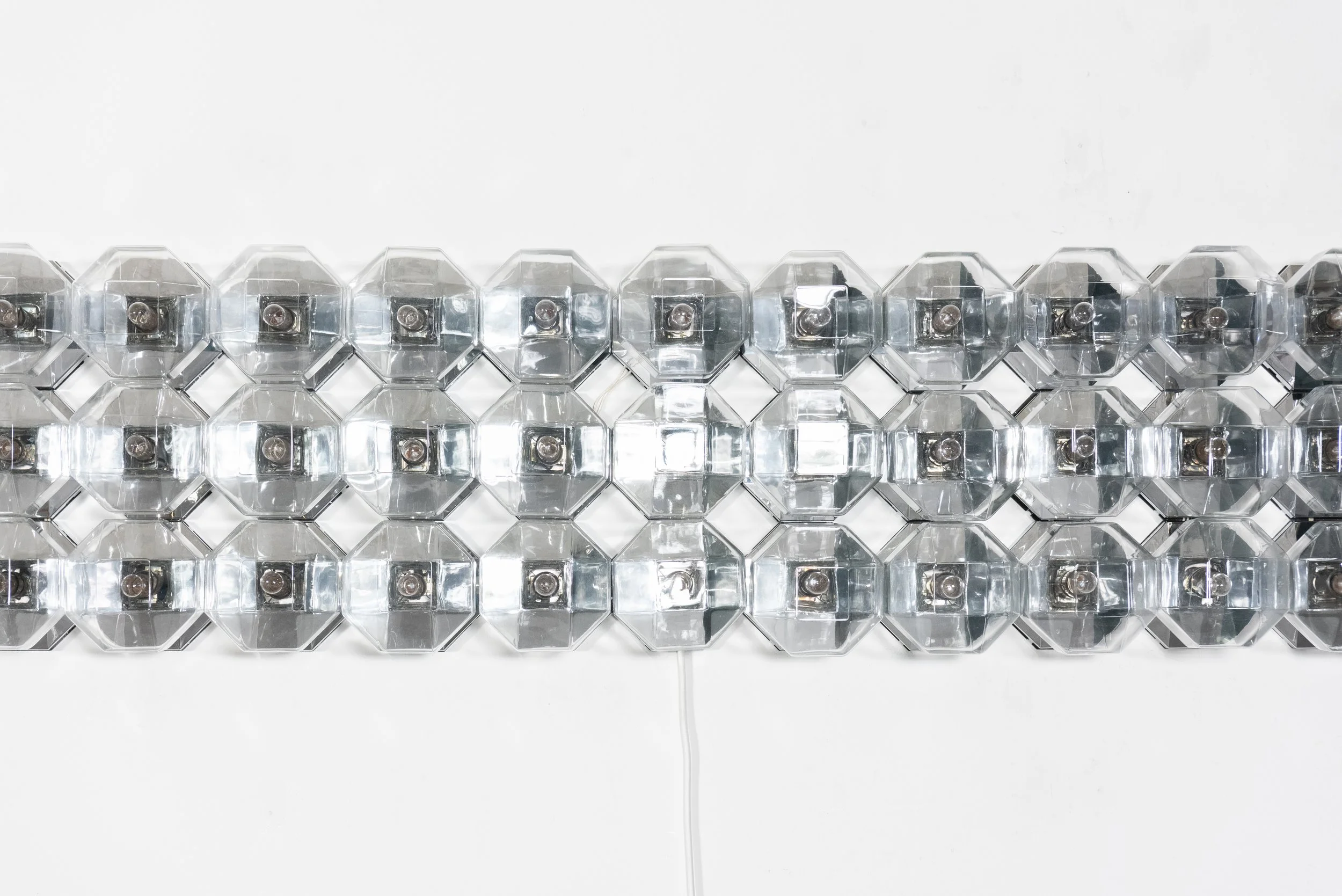 Motoko Ishii Lichtskulptur-18.jpg