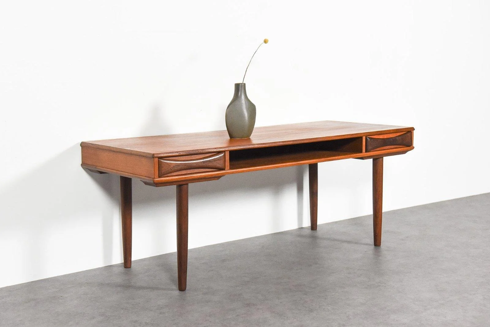 Ausziehbarer Couchtisch aus Teakholz von Dyrlund, Dänemark 1970er