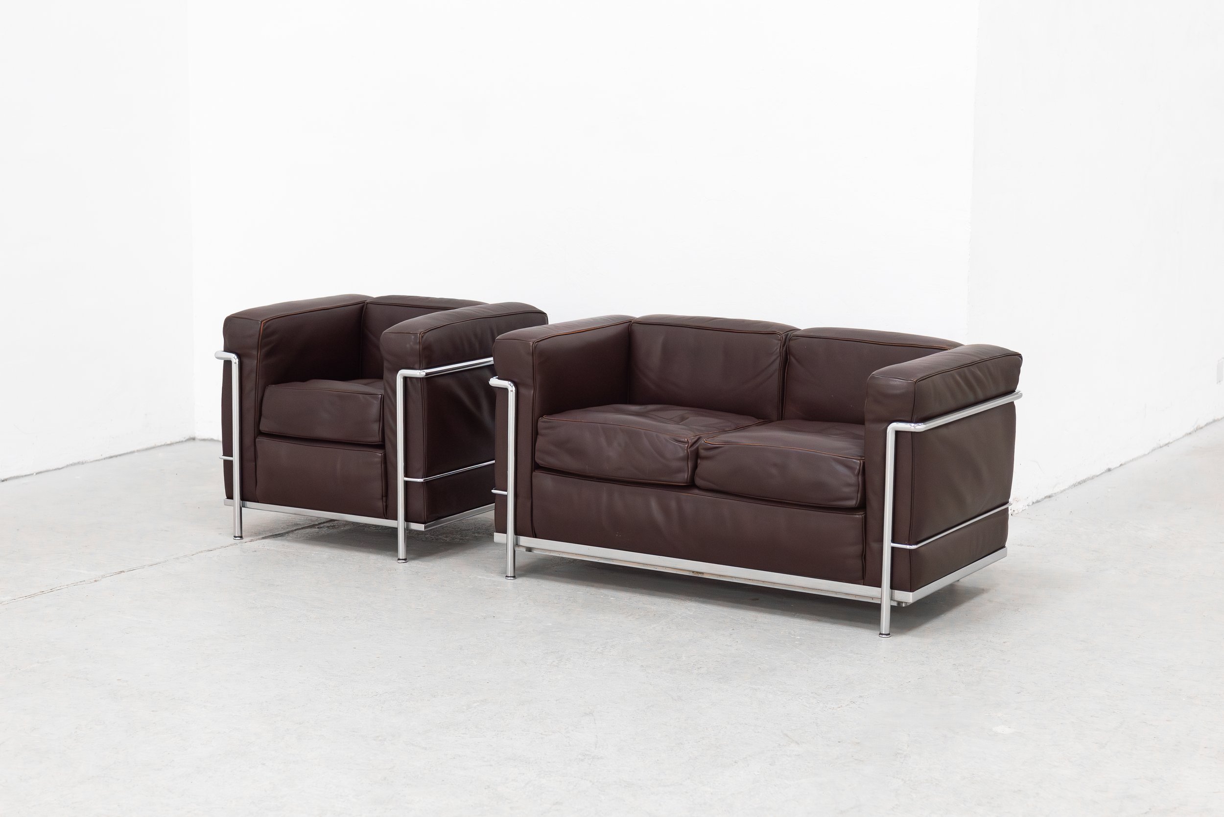 lc2 gruppe sofa sessel braun_-6.jpg
