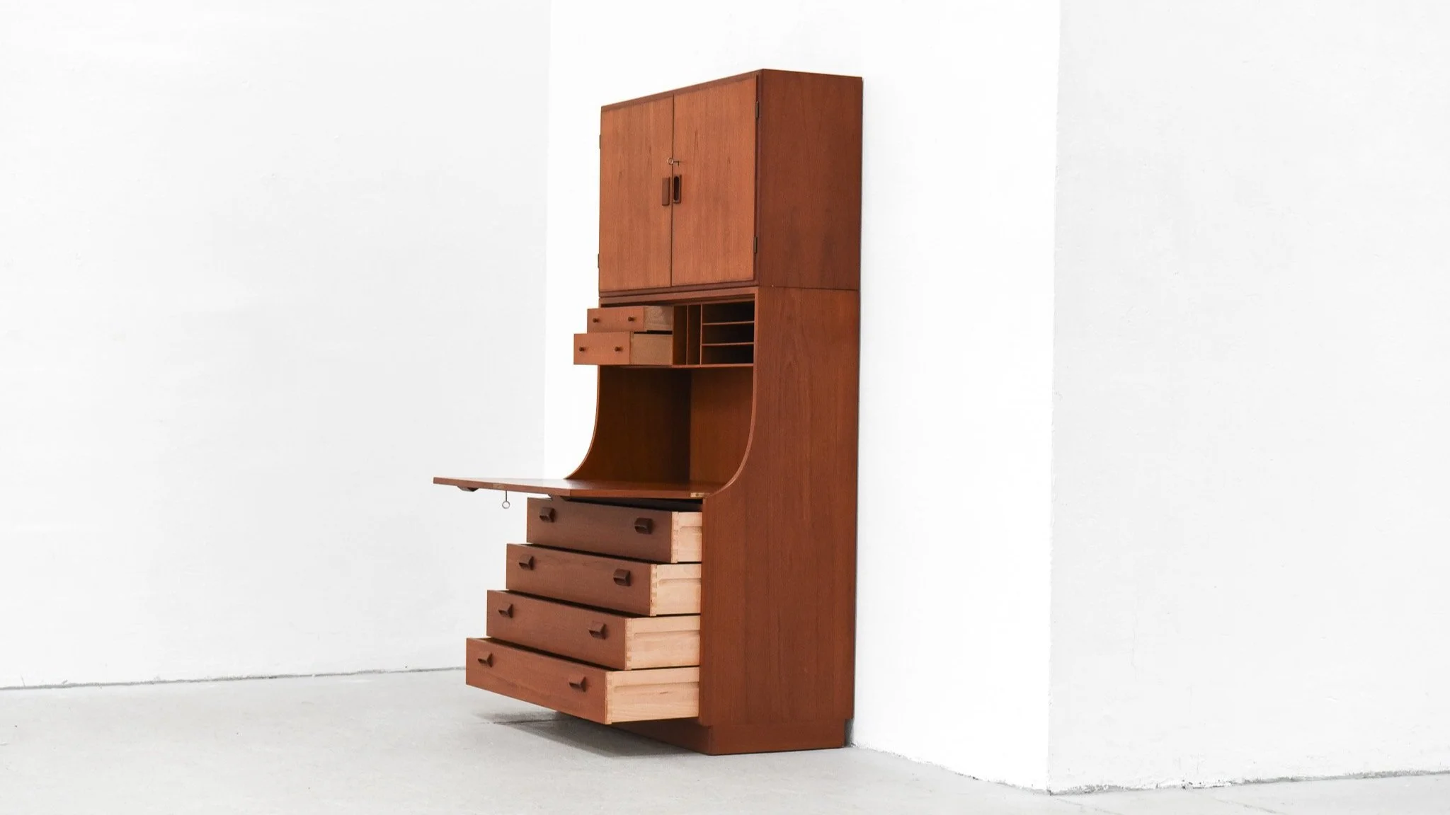 Modell 143 Teak Sekretär von Borge Mogensen für Søborg Møbelfarbik