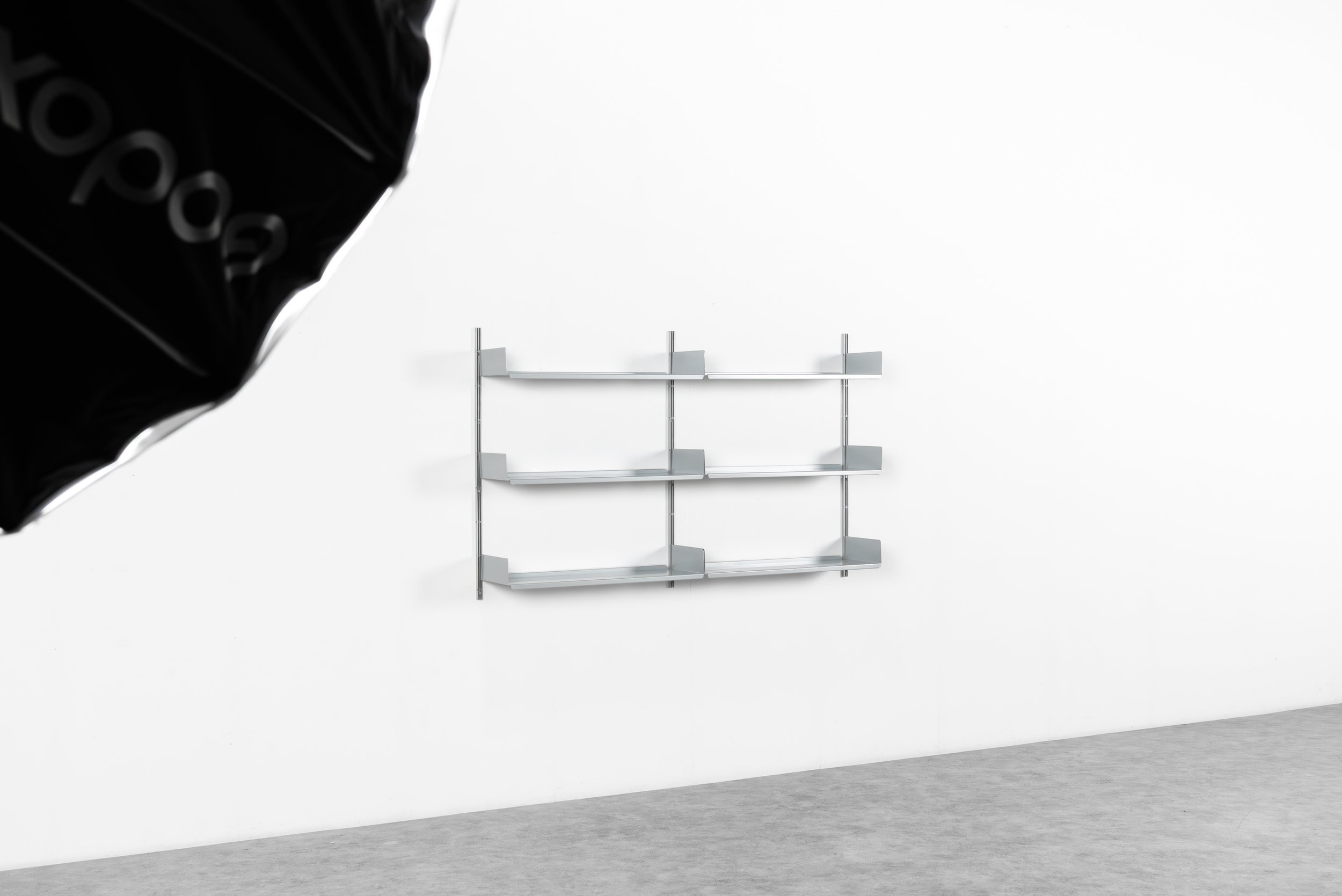 vitsoe 606 regal metall silber-4.jpg