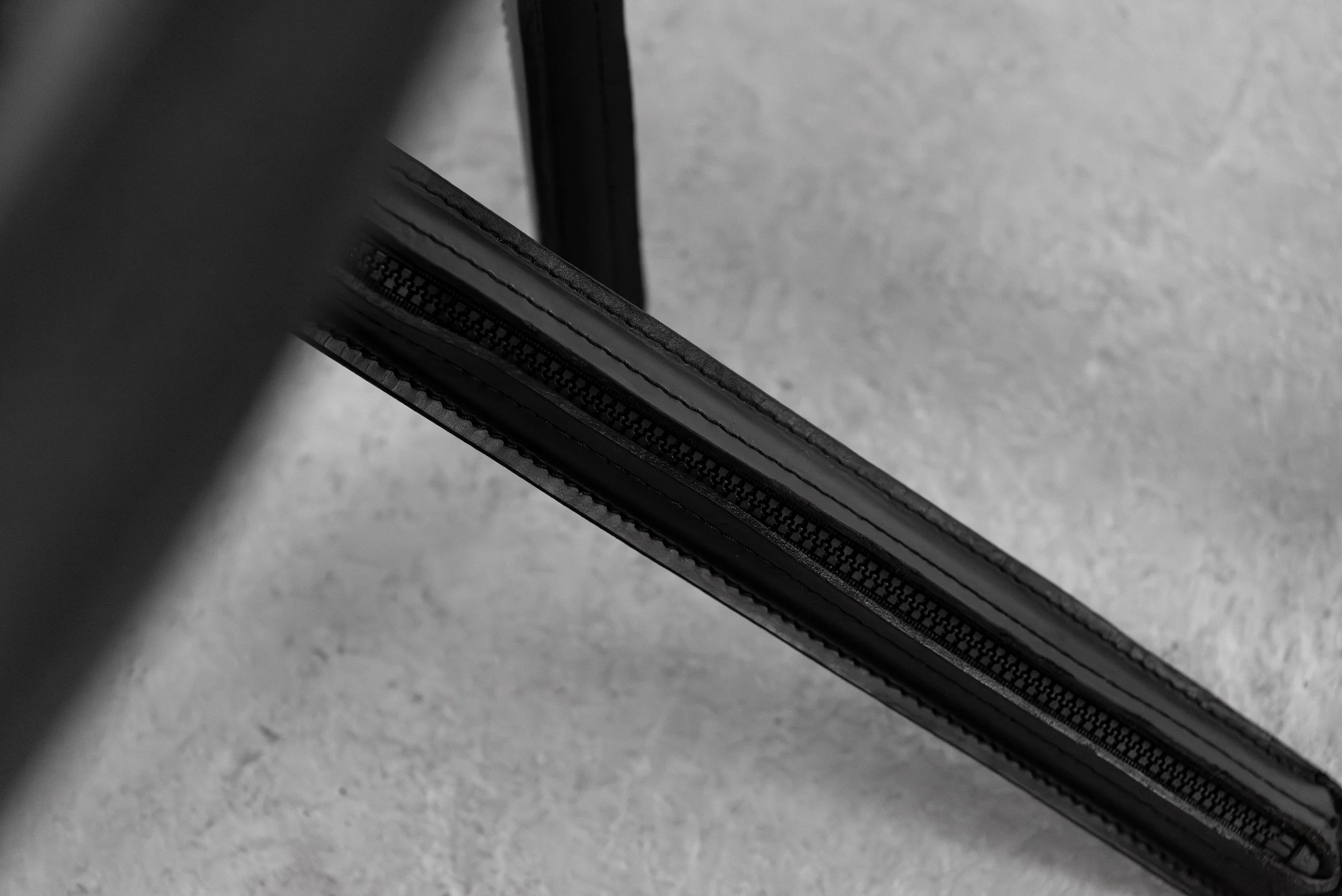 4x cab chair mario bellini cassina schwarz-11.jpg