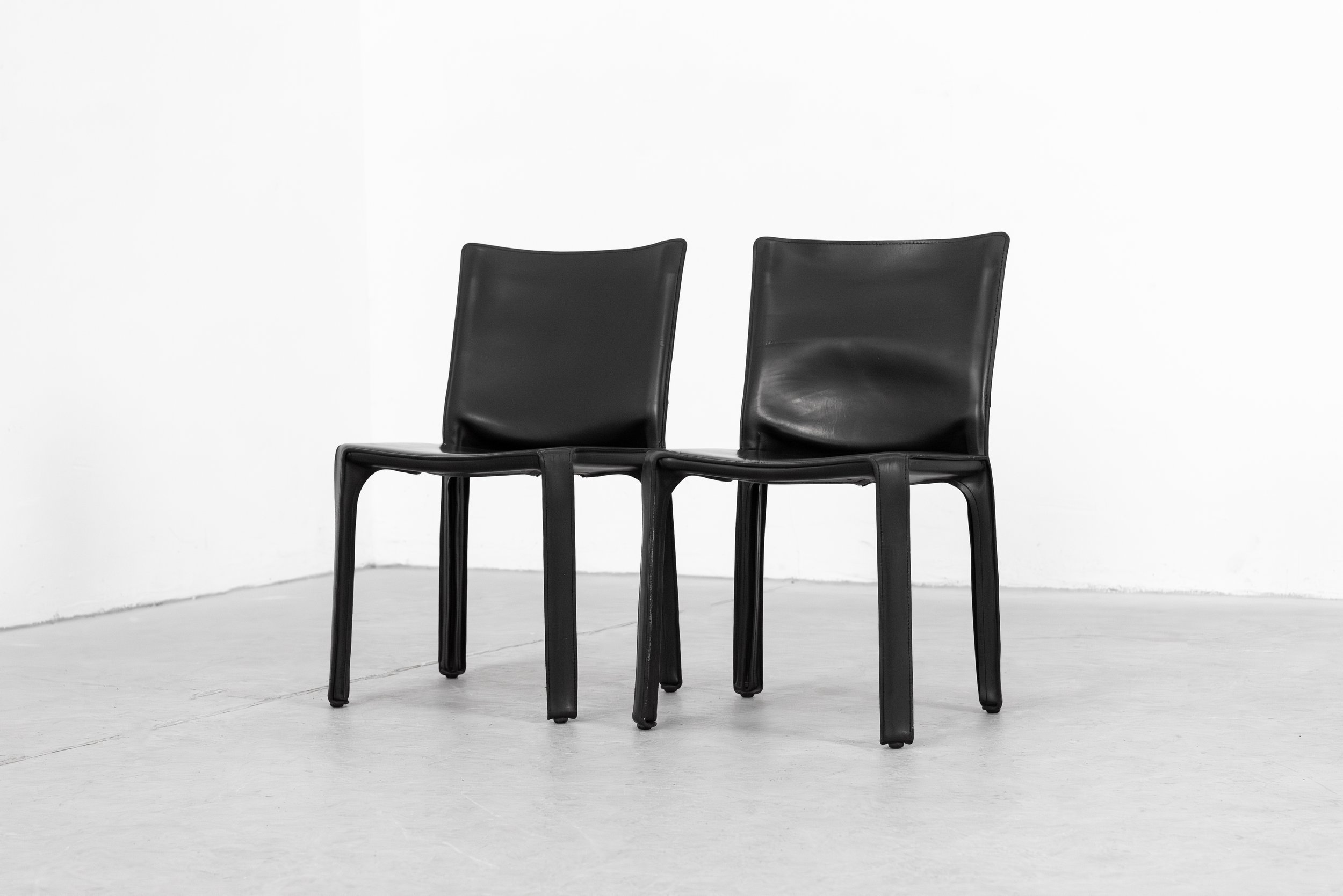 4x cab chair mario bellini cassina schwarz-2.jpg