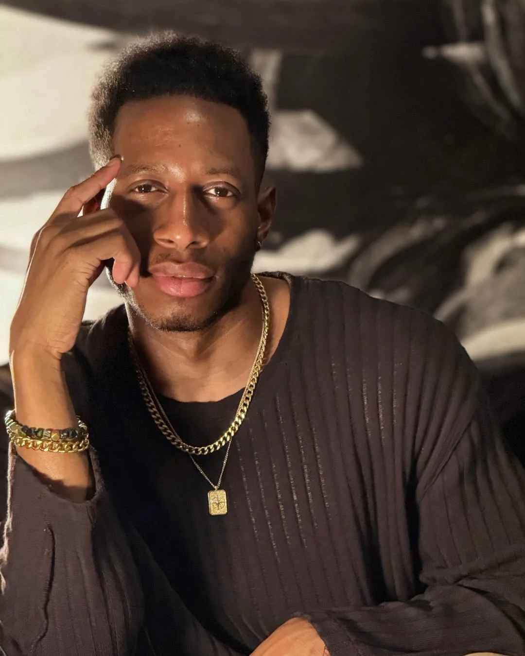 Every man has a style story. We curated three to help you find his. 

The Explorer. The Modern Classic. The Architect.
Whether you&rsquo;re gifting or upgrading your own rotation, here&rsquo;s where the season&rsquo;s best pieces begin.

 Shop the gu