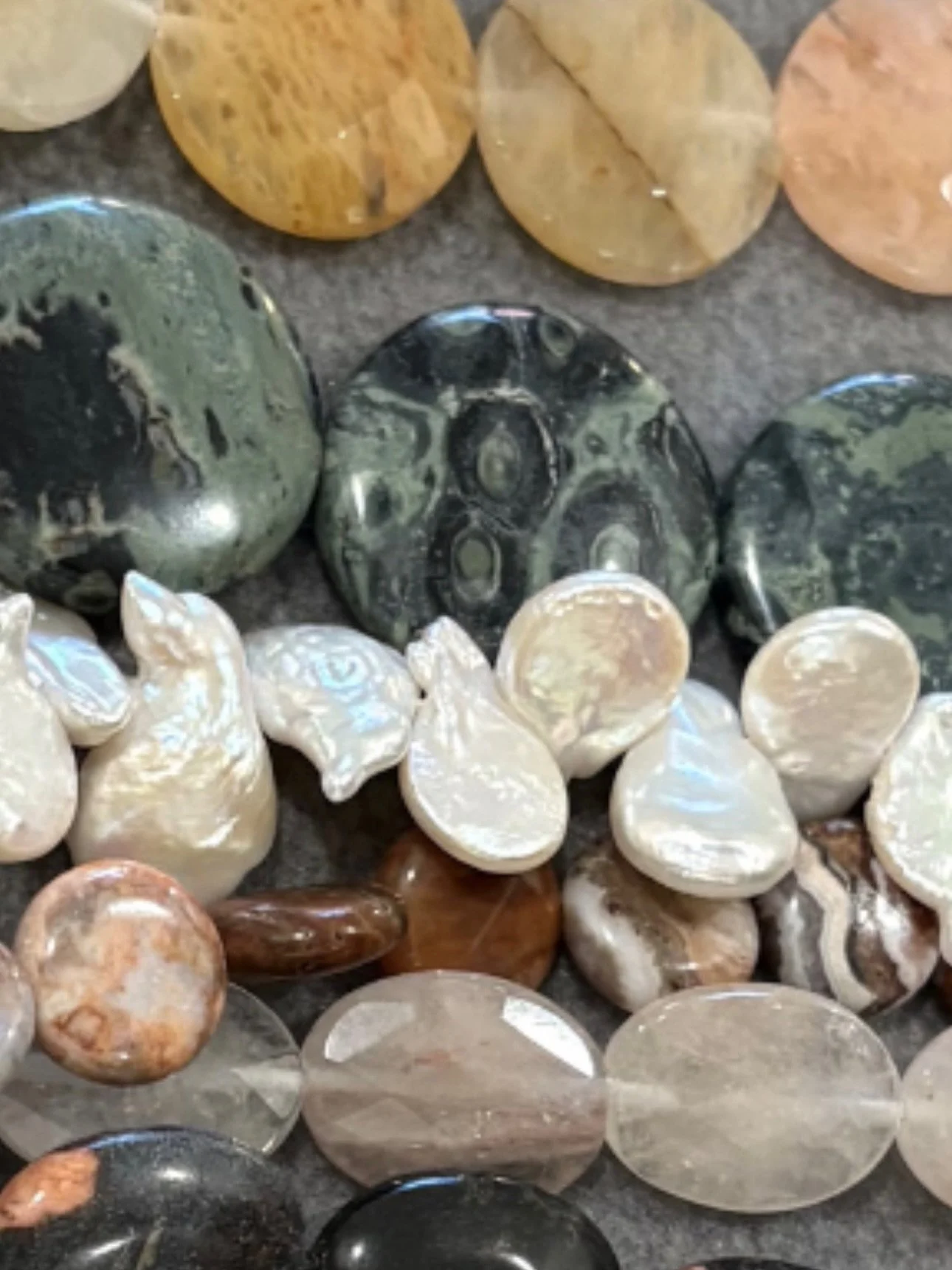 Hard work pays off, even when it doesn&rsquo;t feel like it in the moment. Kind of like lifting weights; the burn comes first, then eventually you&rsquo;ll be able to flex. ❤️&zwj;🔥

Very exciting things on the way that I can&rsquo;t wait to share w