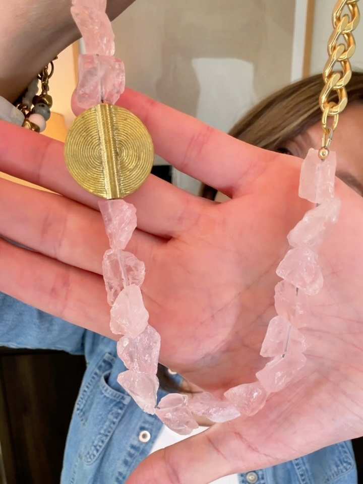 Raw Rose Quartz, Morganite, and Pink Botswana Agate&mdash;textural, dimensional, and eye-catching. These new styles bring a feminine edge to every look. Add to your stack today- link in bio 
#Rachelnathan #Kaleidoscopecollection #pinkgemstones