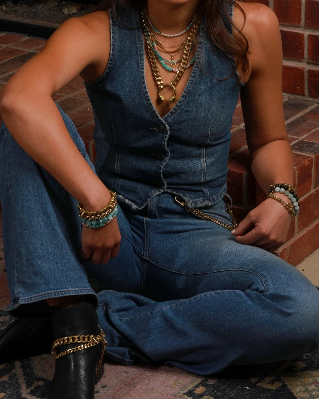 It&rsquo;s Belt &amp; Boot (Chain) Season

Ready to build your Rachel Nathan Outfit? 
We&rsquo;ve got you covered from head-to-toe ;) 

Shop styles now
#rachelnathanjewelry #beltloopchain #bootchain #appareljewelry