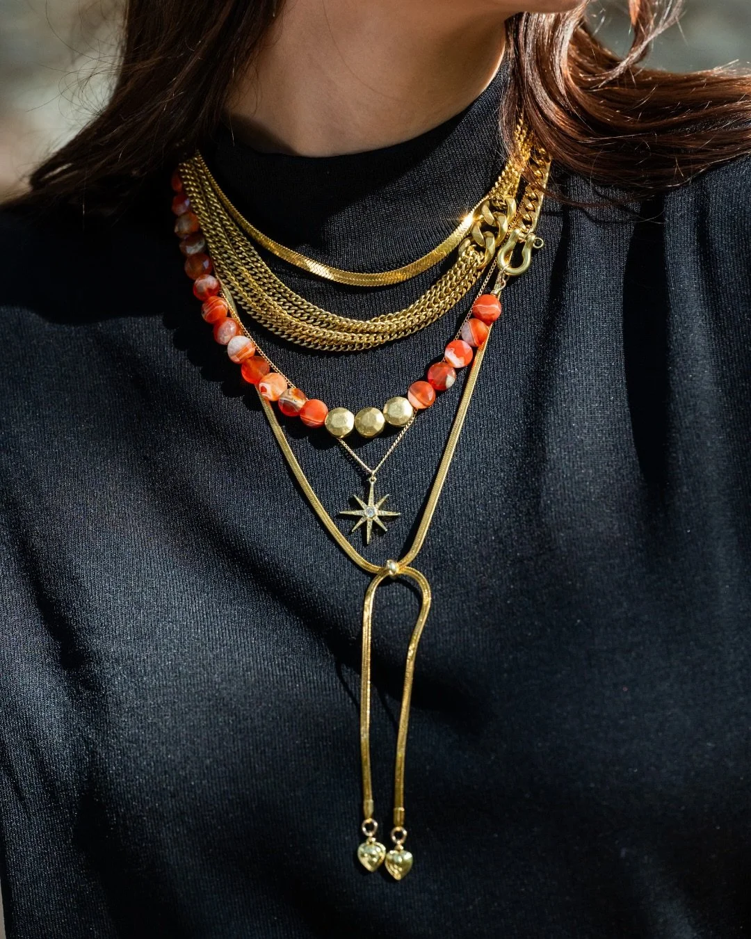 ✨The Evening Edit
Swipe to find your favorite night-out look and turn heads this season with Rachel Nathan Jewelry.