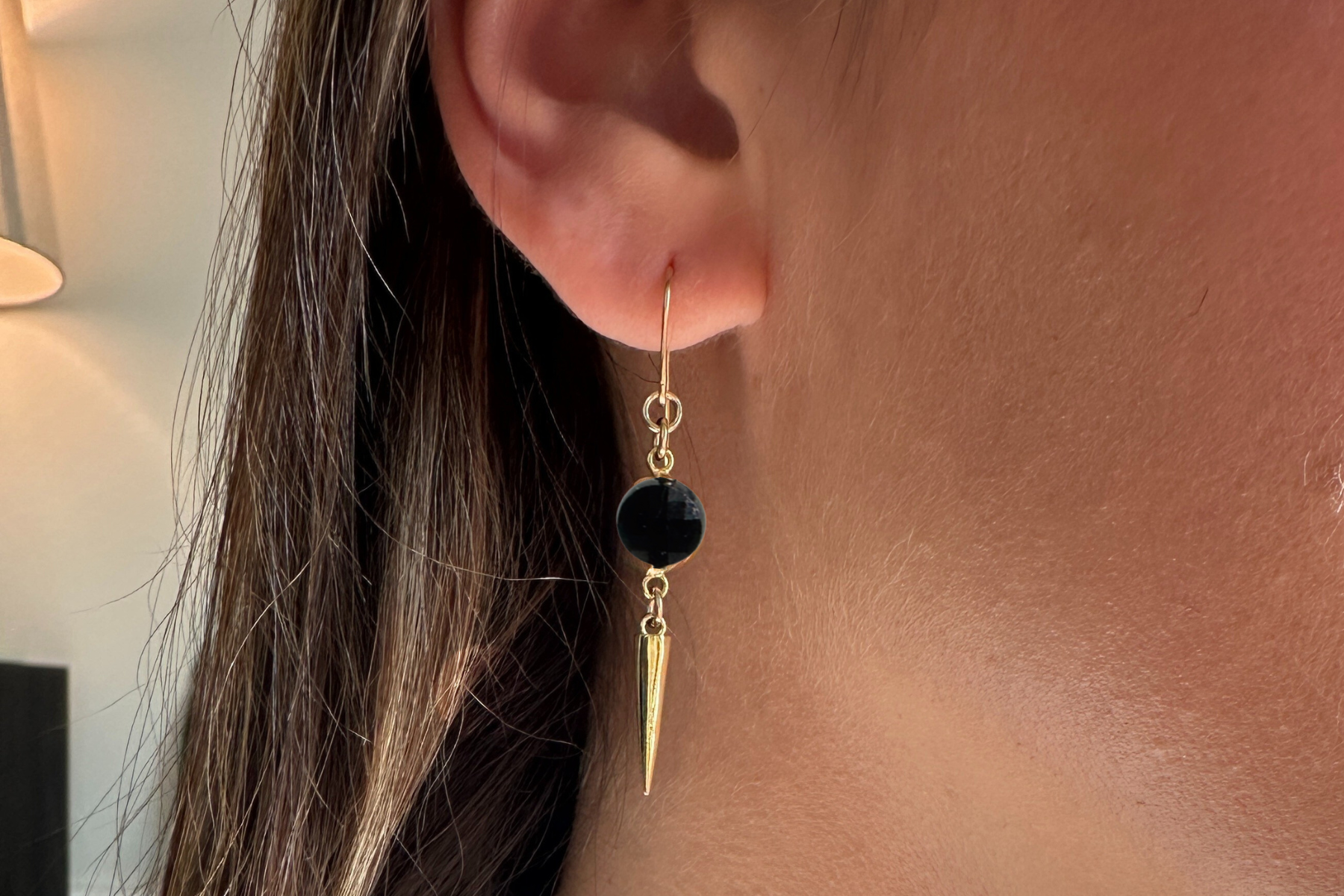 black tourmaline spike.png