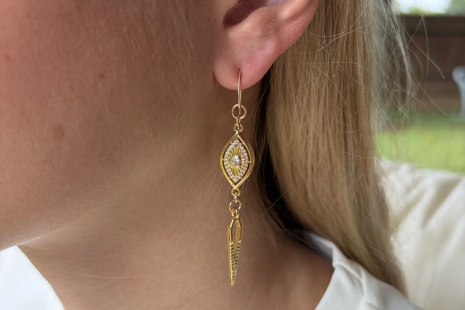 HOOK VERTICAL EYE | PAVÉ SPEAR EARRINGS