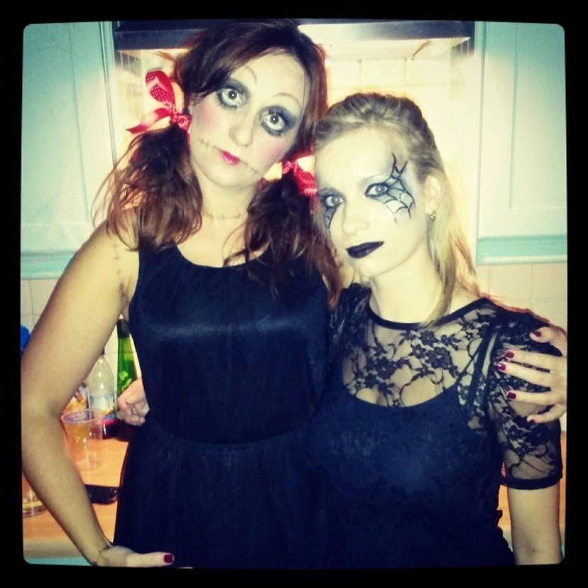 Another makeup look I did quite a few years ago now for a Halloween party I went to. Need to get back into doing makeup soon once my bubba allows me, I miss all my clients! 
#victoriahaywood #victoriahaywoodhairandmakeup #victoriahaywoodhairandmakeup