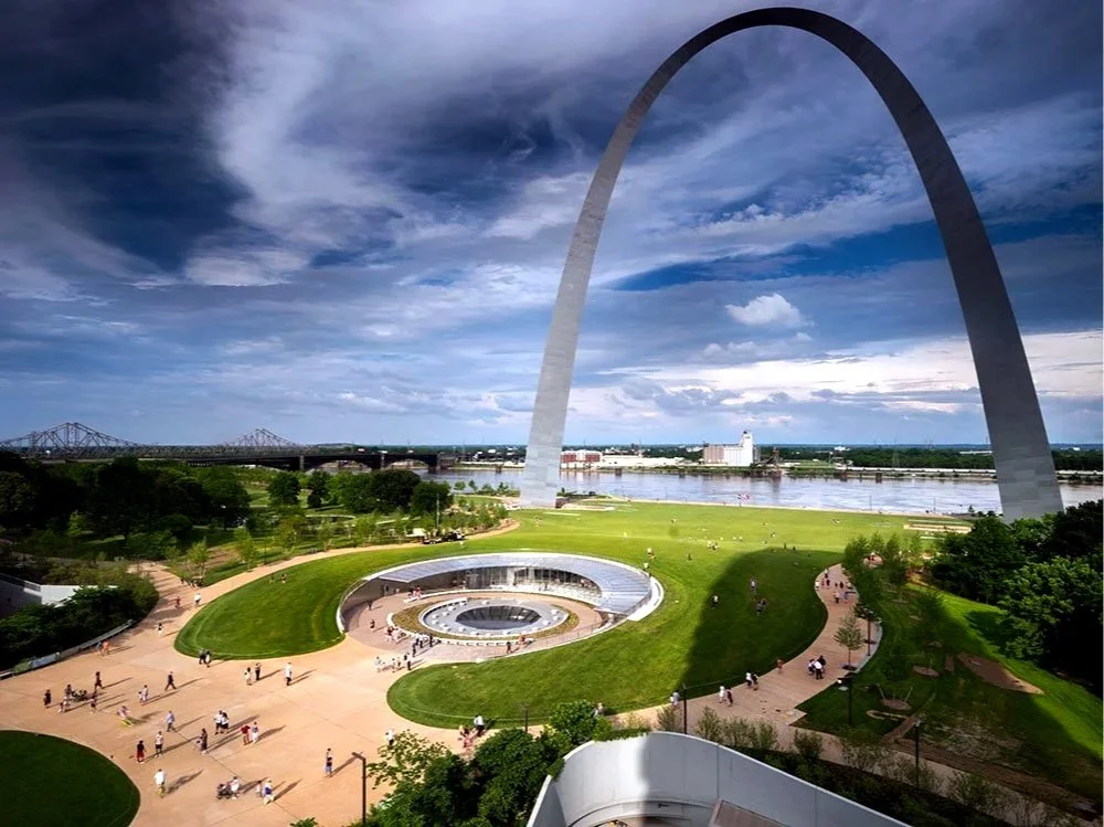 MUSEUM AT THE GATEWAY ARCH ST. LOUIS