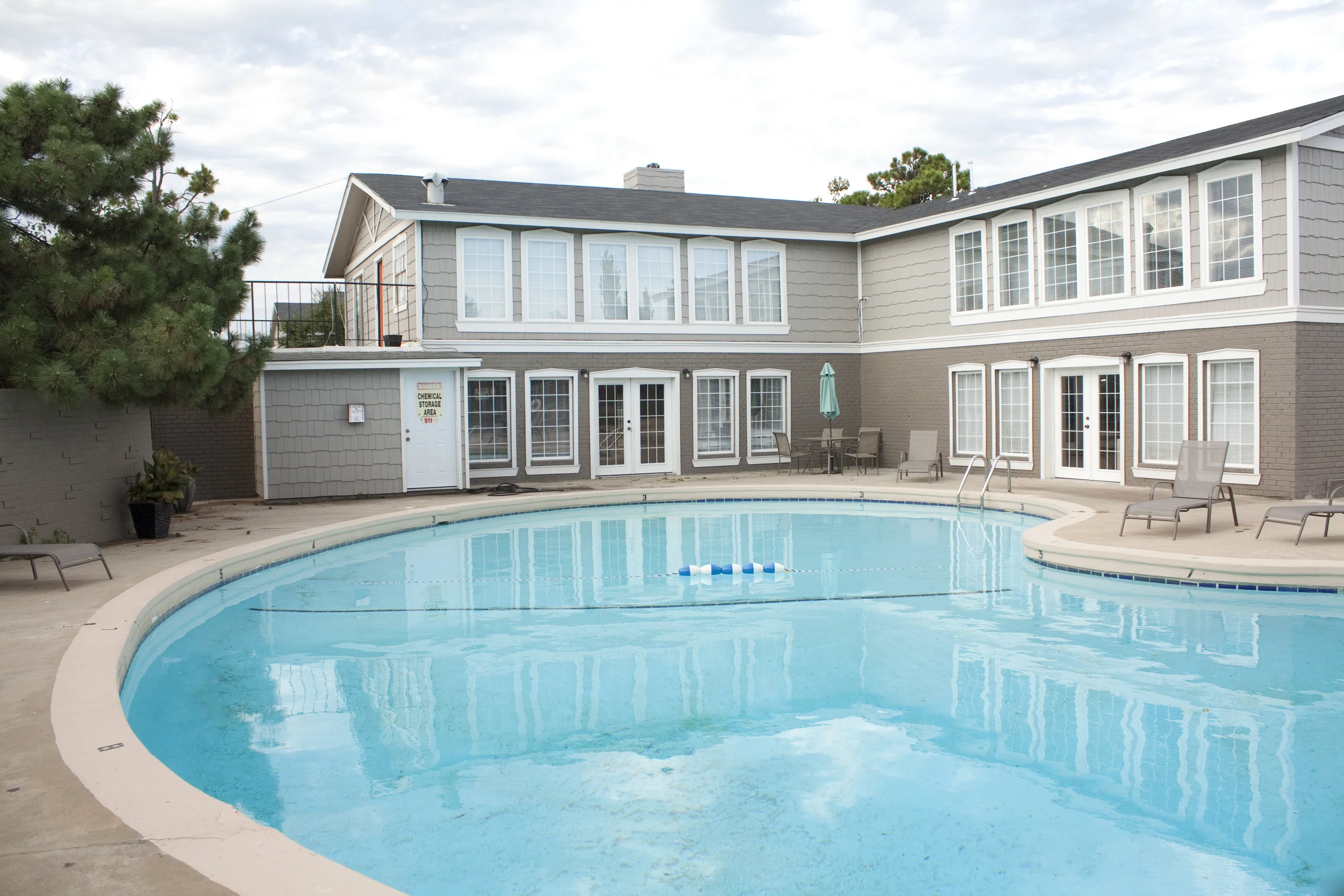Solare Pool 4.jpg