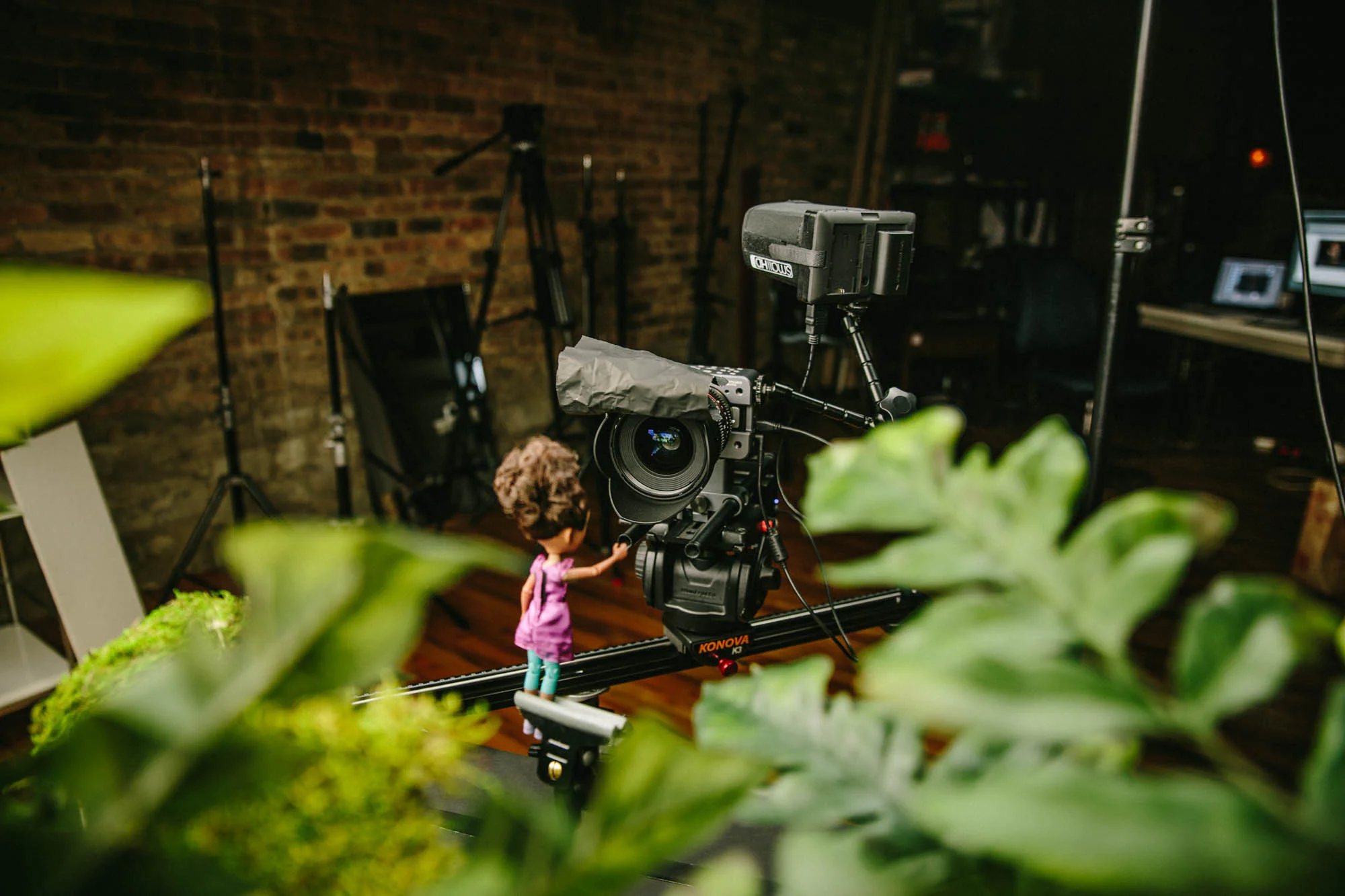 Behind_the_Scenes_02_10.jpg