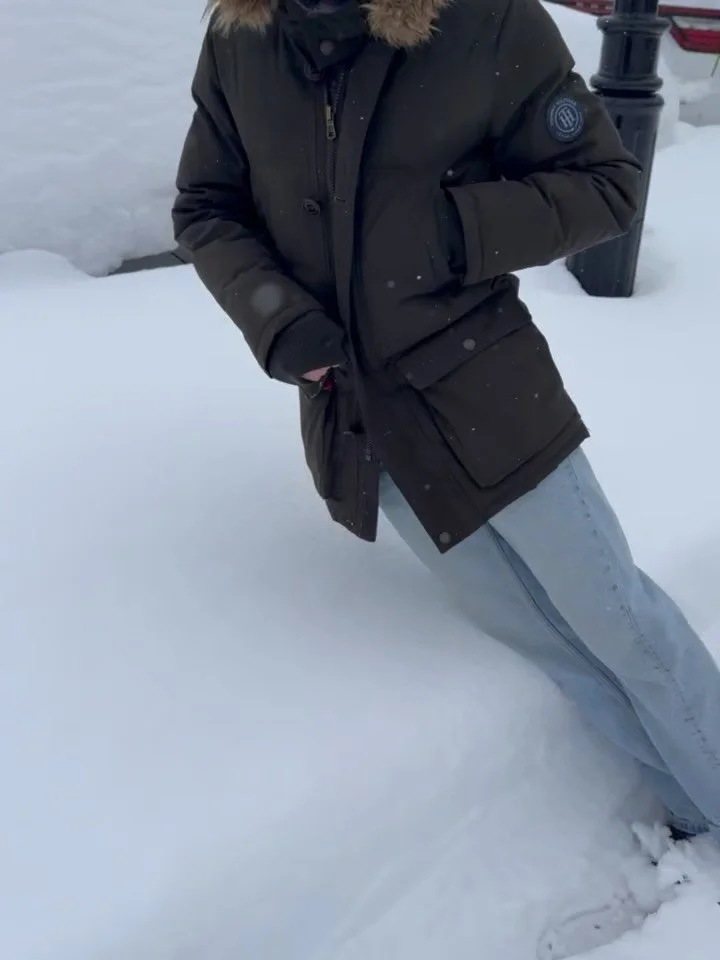 Snow Snow Snowwww
.
.
.
It snowed. And snowed. And snowed some more. February was a LONG month. Winter this year in NYC was nothing shy of miserable &hellip; BUT&hellip;.the snowstorms were fun. 🤭 I had a silly little time holed up in Jerz w the boo