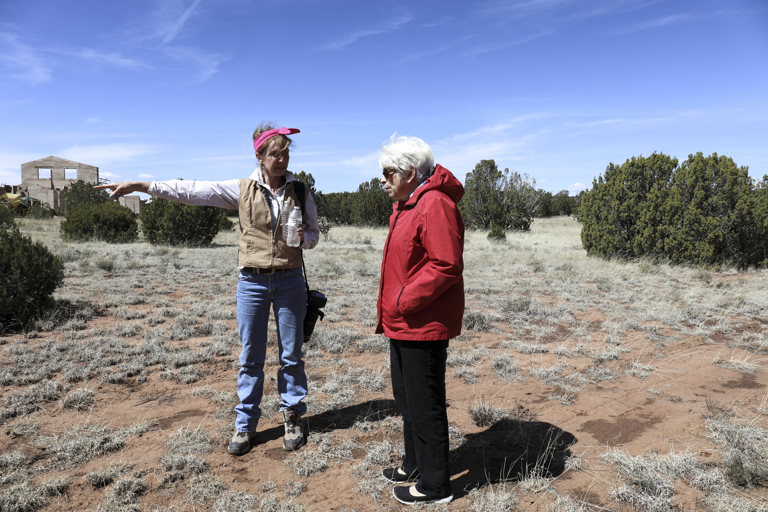  Johnson visits the private property of Kimberly deCastro a native New Mexican and accomplished business women who sought to adopt ten horses from Placitas Wild. The horses would be free roaming on 160 acres with caretakers on the property including 
