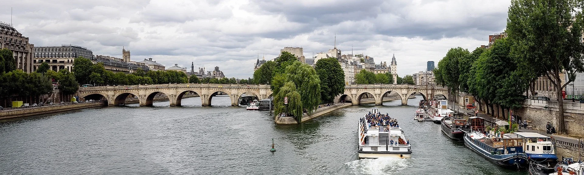 paris-967186_1920.jpg