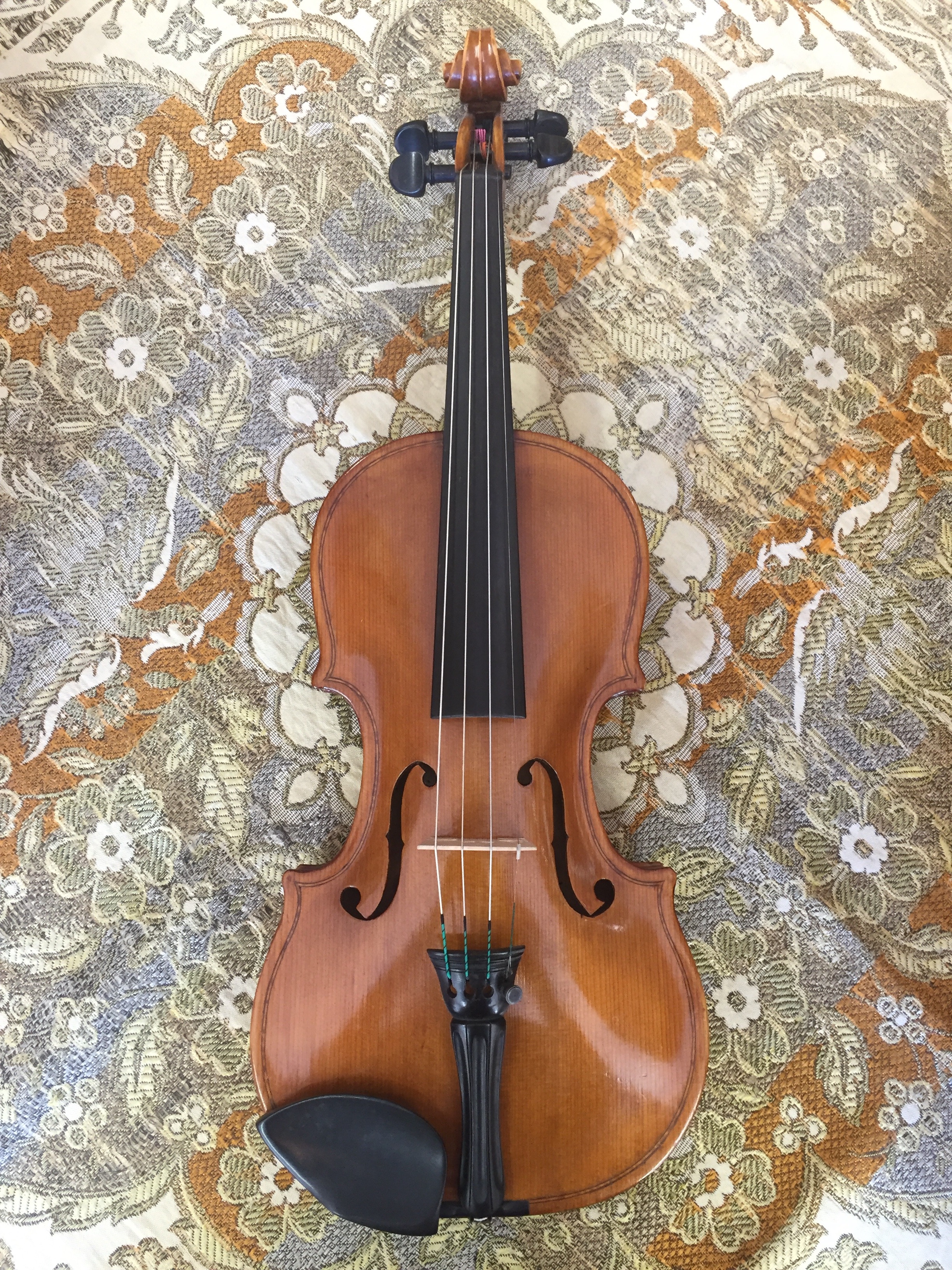 Tulsa Strings Violin Shop -1961 W.E. Rhode Tulsa,OK Violin Top.jpg