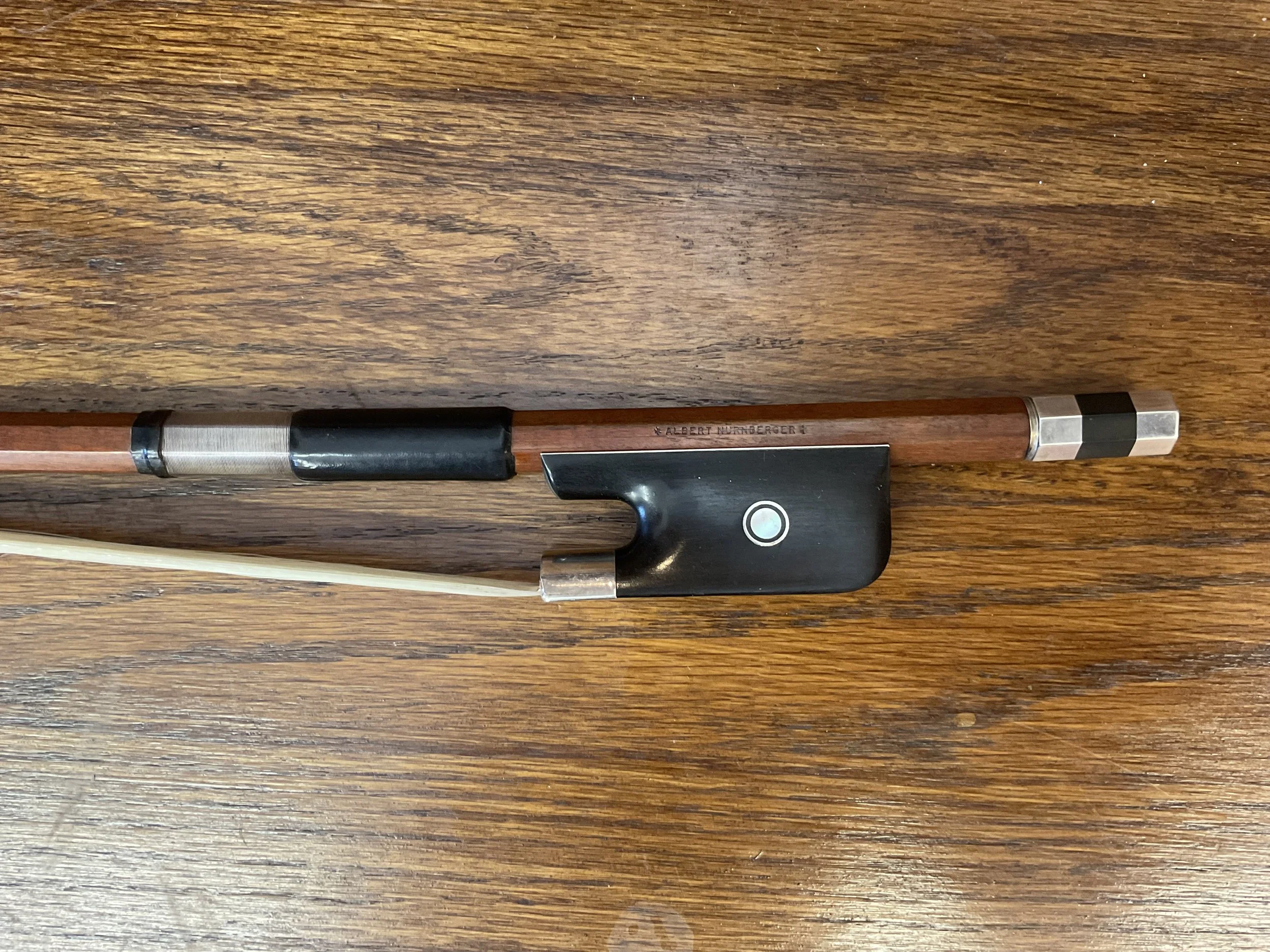 nurnberger bass bow.jpeg