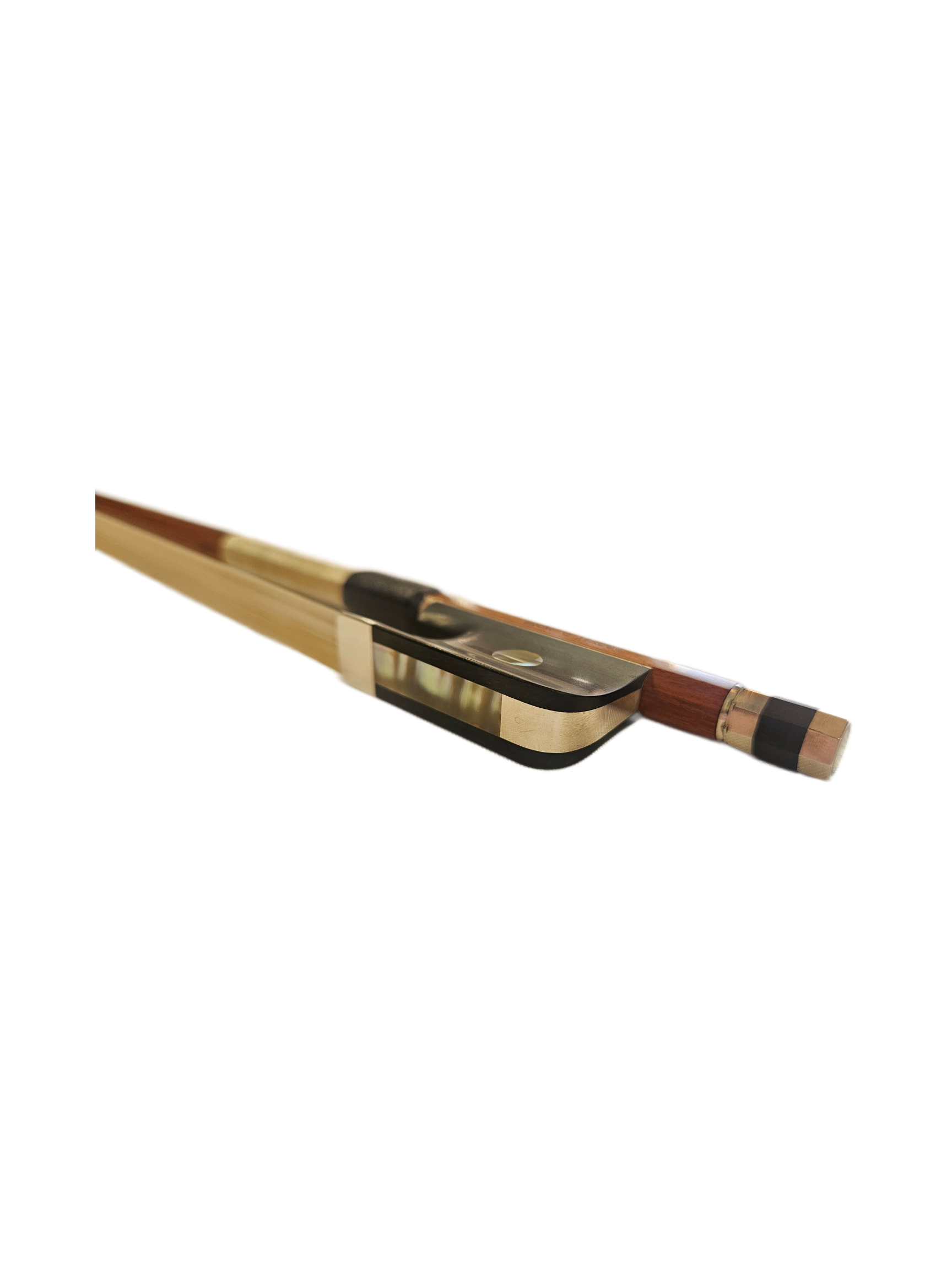 Rodney Mohr Cello Bow Frog Close-UP.png
