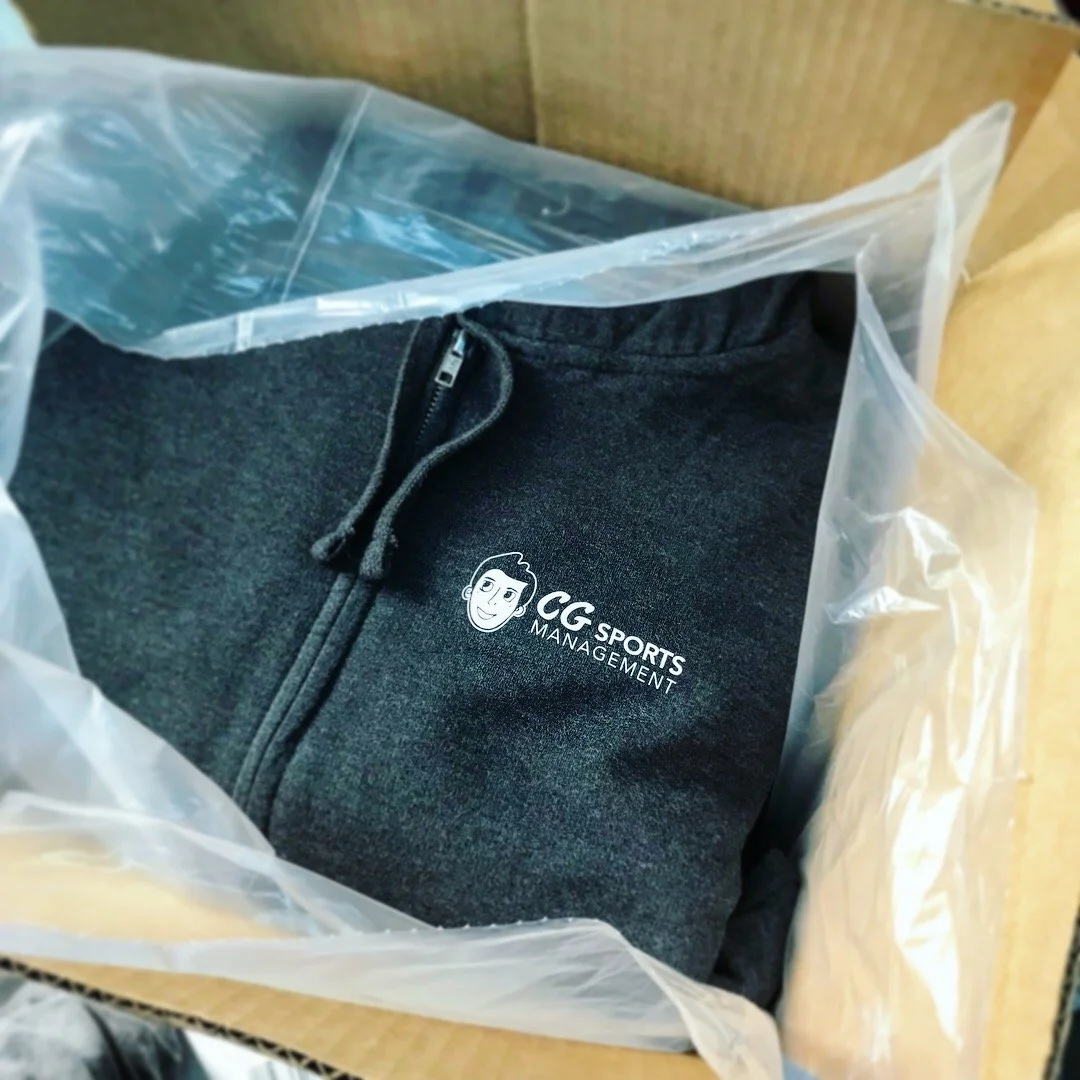 Top 5 Winter Apparel Items to Keep Your Group Warm: Hoodies, Crewnecks &amp; Beanies