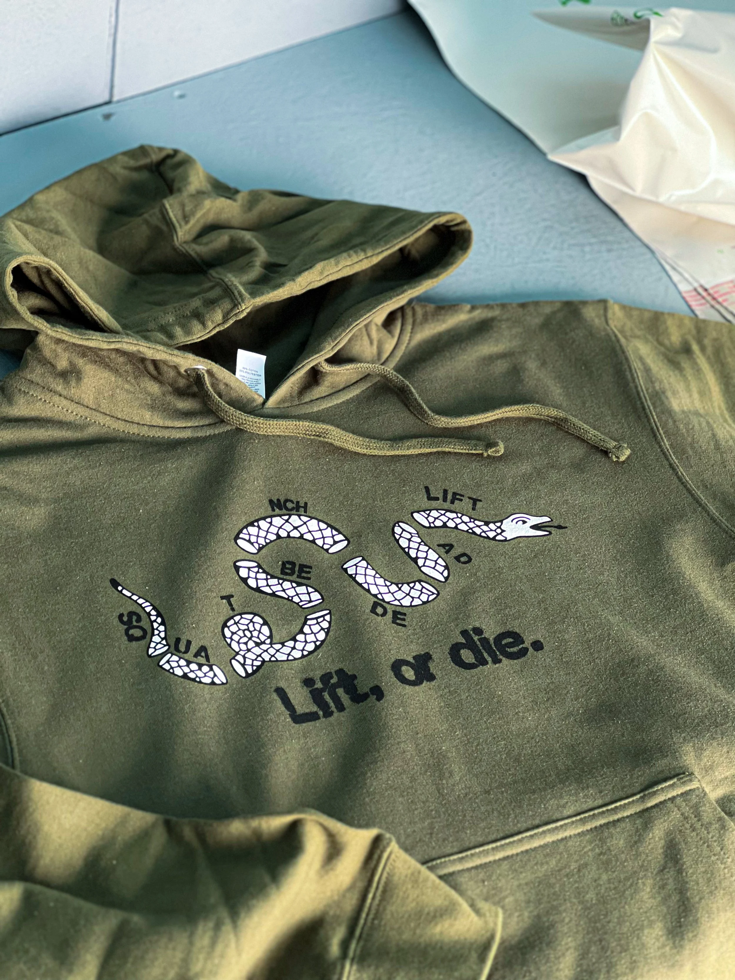 Why Local Gyms Love Custom Hoodies &amp; T-Shirts for New Year Membership Drives