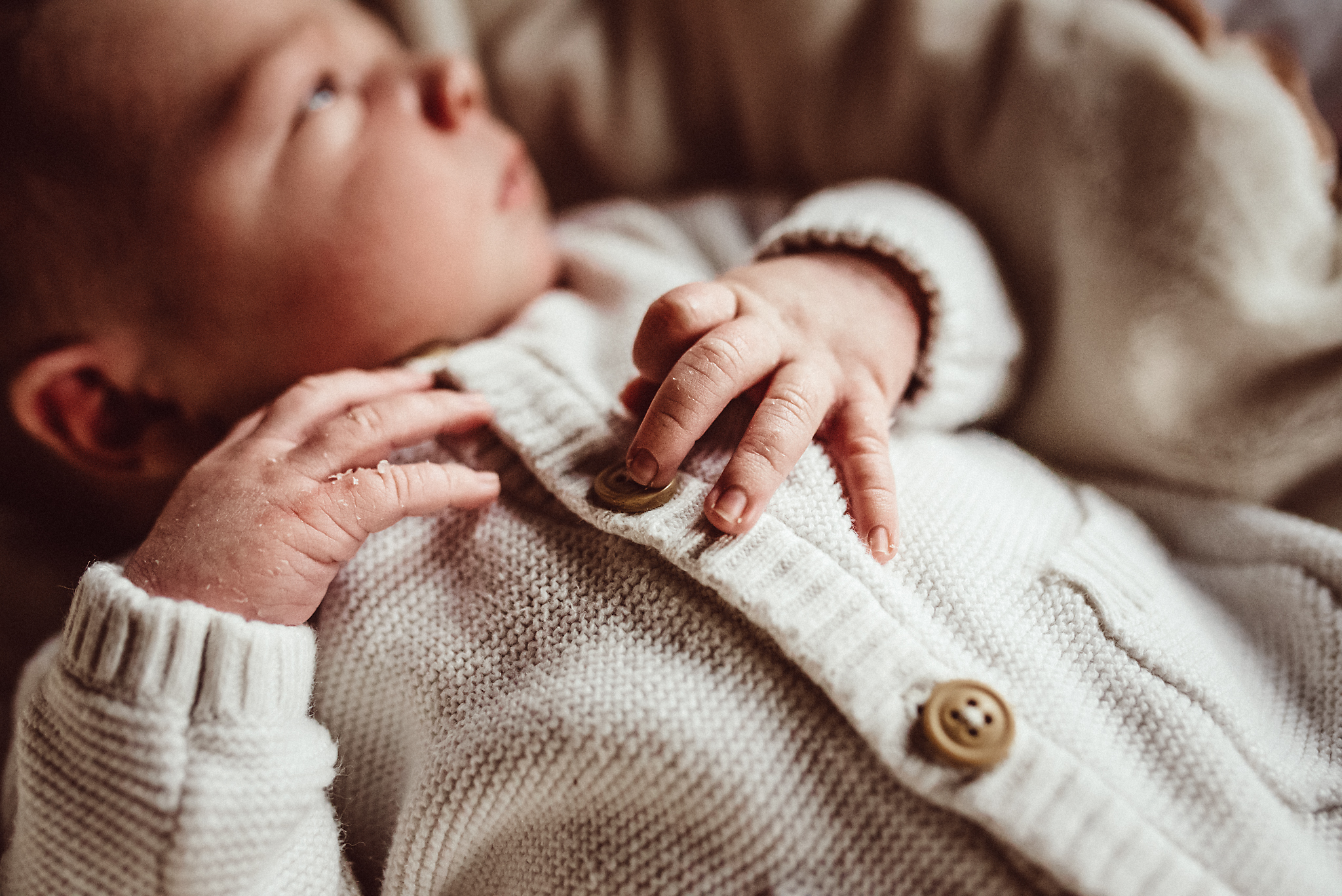 Close up of newborn baby's hands