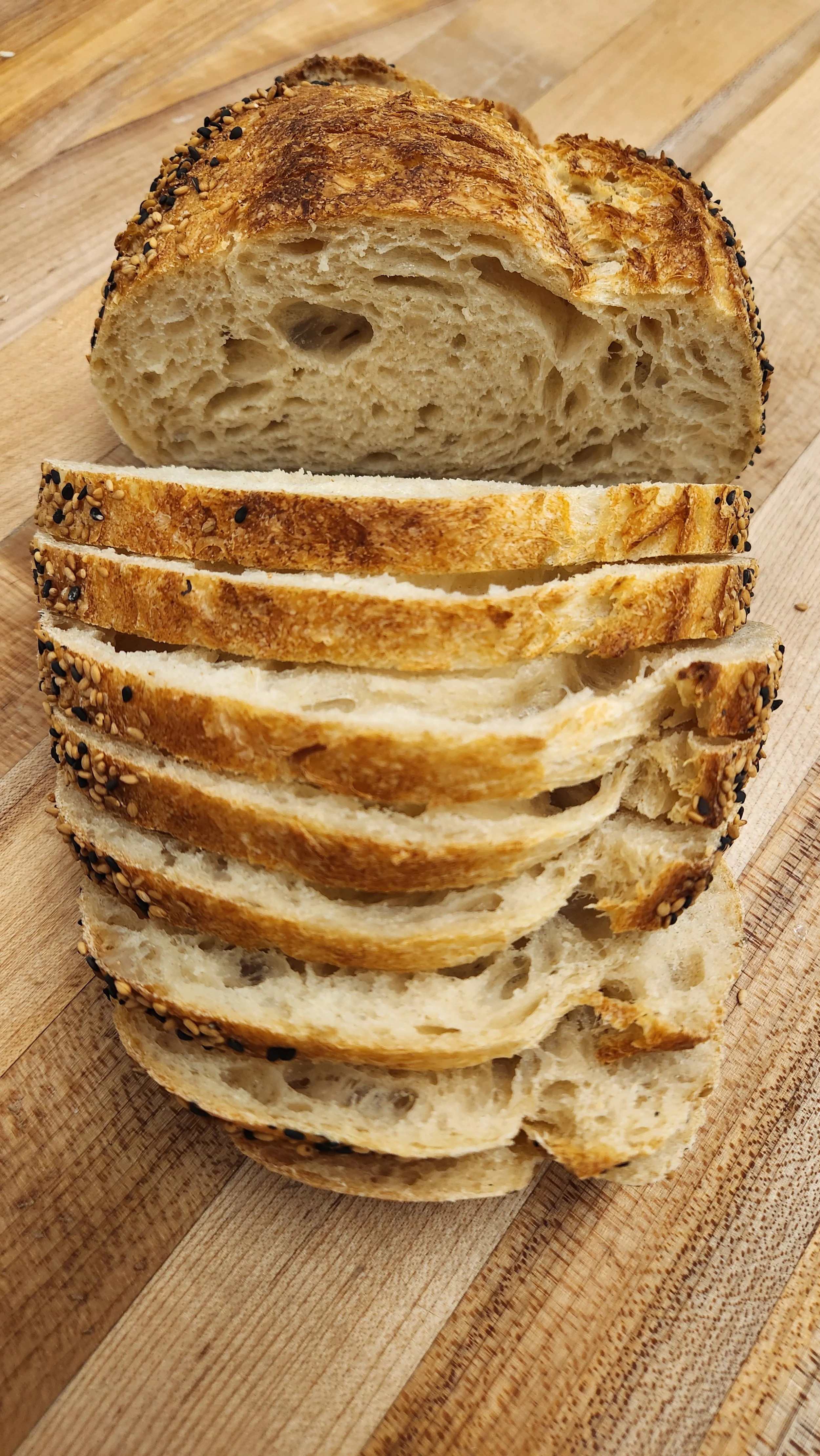 sliced sesame semolina.jpg