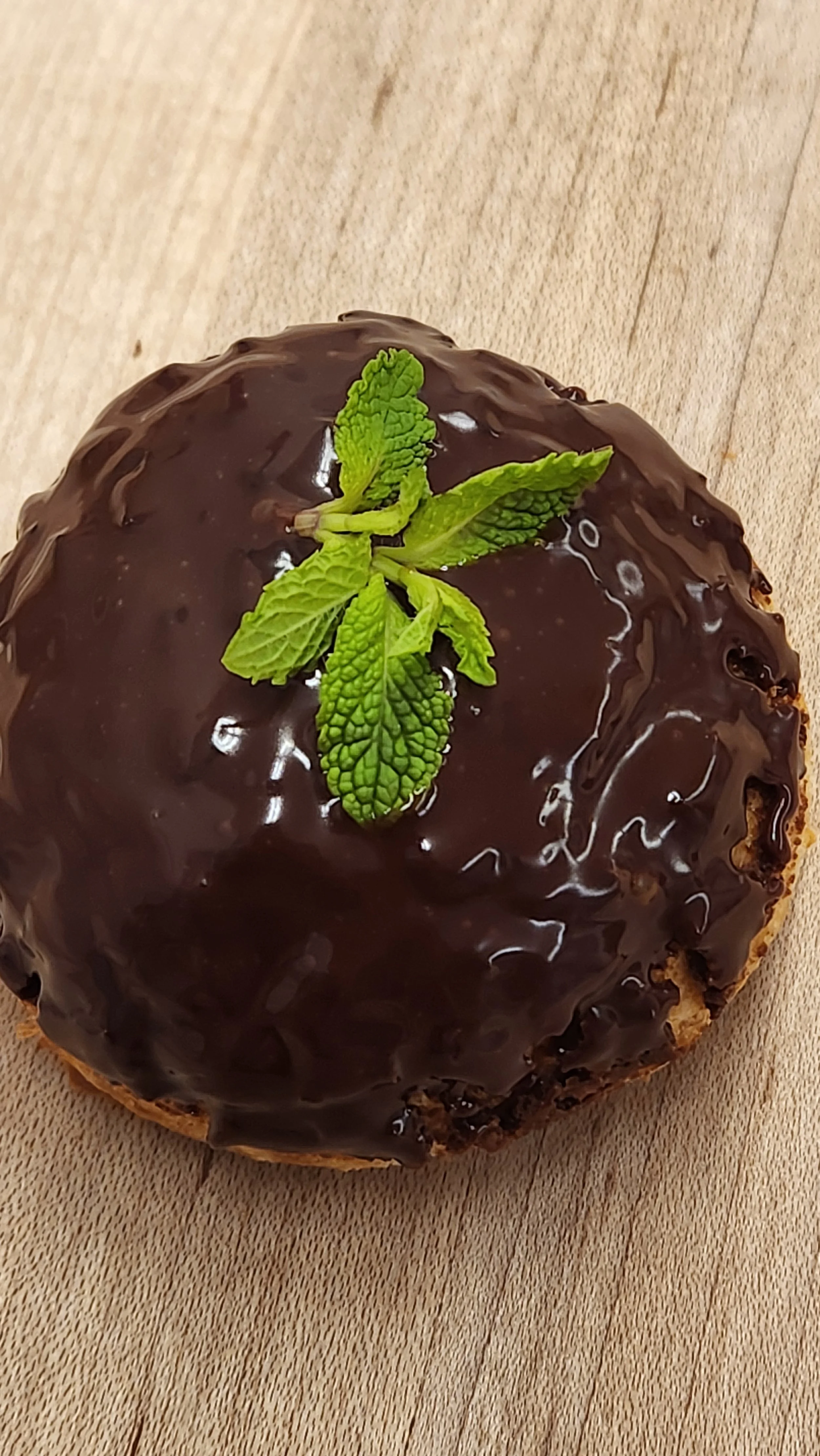 Mint Chocolate Profiterole.jpg