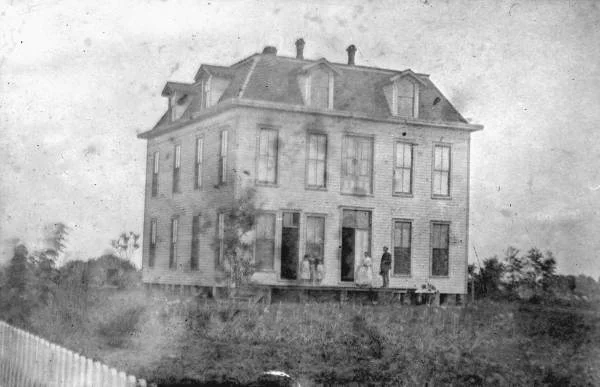 kerrhousehotel_1885.jpg