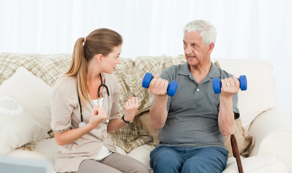 Home physiotherapy: the benefits for older adults