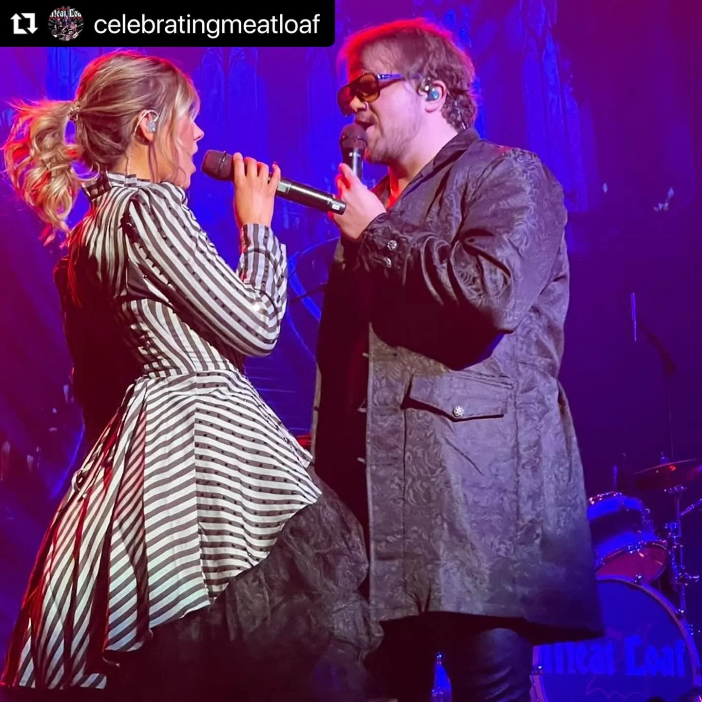 #Repost @celebratingmeatloaf with @use.repost
・・・
We rocked @the_cabot last night!  Paramount Theater, Rutland - your turn tonight!! 🦇🦇 (📸 Mark Crook)  #meatloaf #celebratingmeatloaf #jimsteinman #batoutofhell #halloween #live #newengland #music