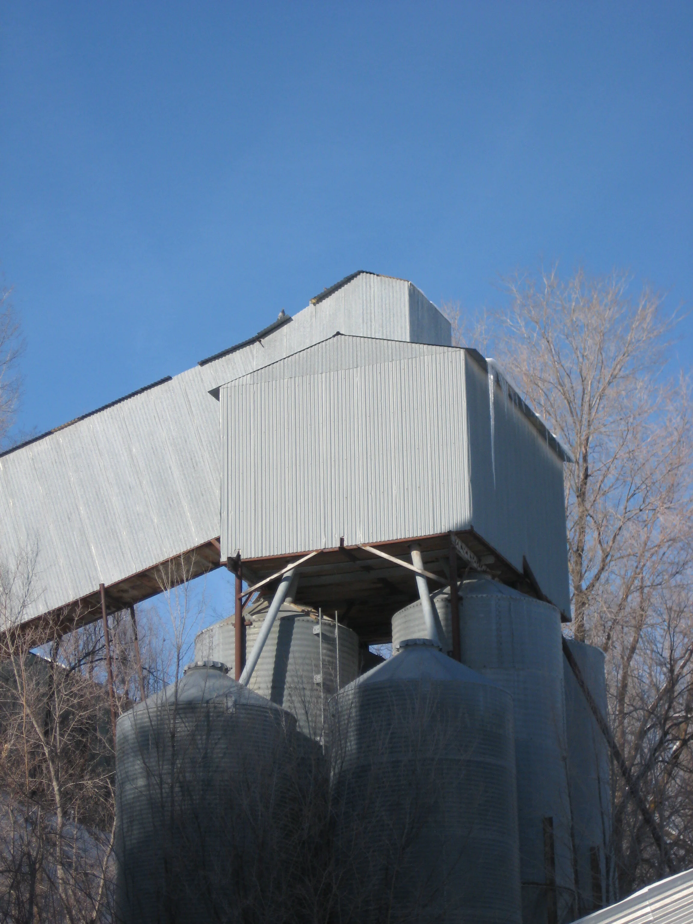 id-silo-2.JPG