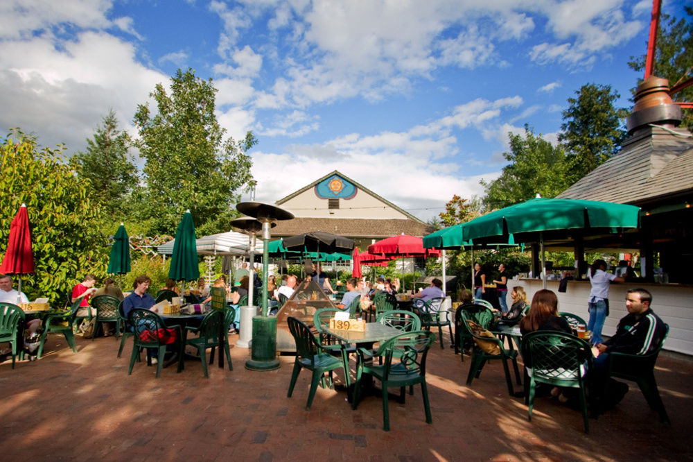 Eating outside at McMenamin’s Edgefield…such a nice, post-hike respite! Image Courtesy: OregonLive.com