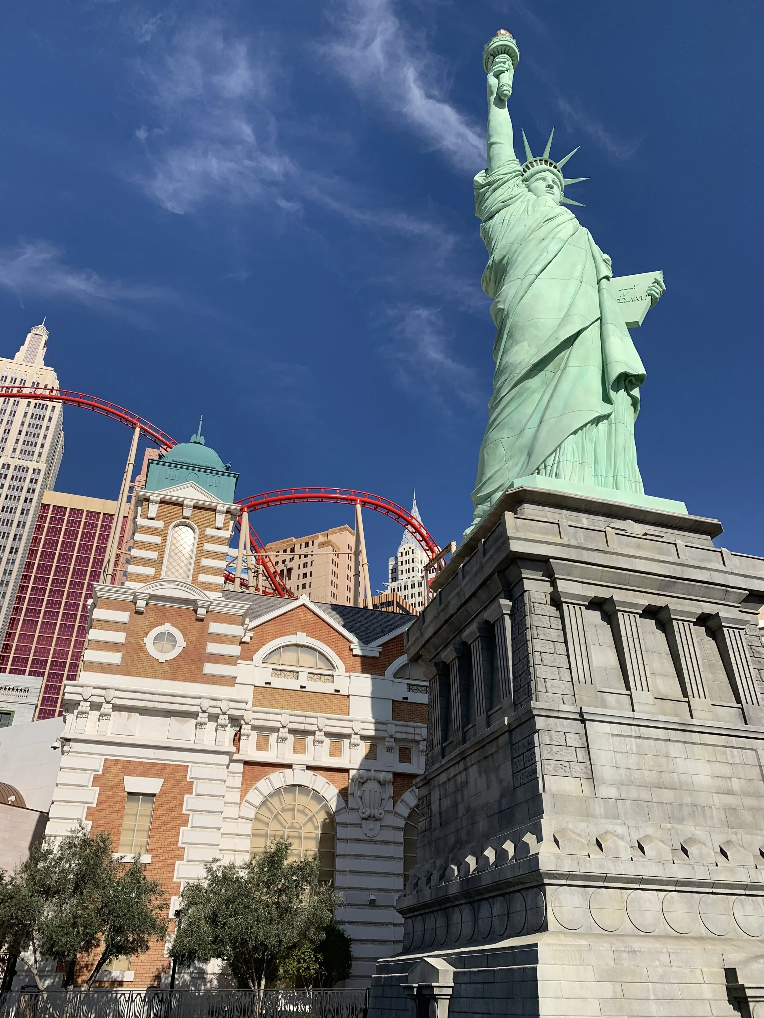The New York New York Hotel and Casino is simply cool inside and out. And soooo big! Image Courtesy: Dan Meyers