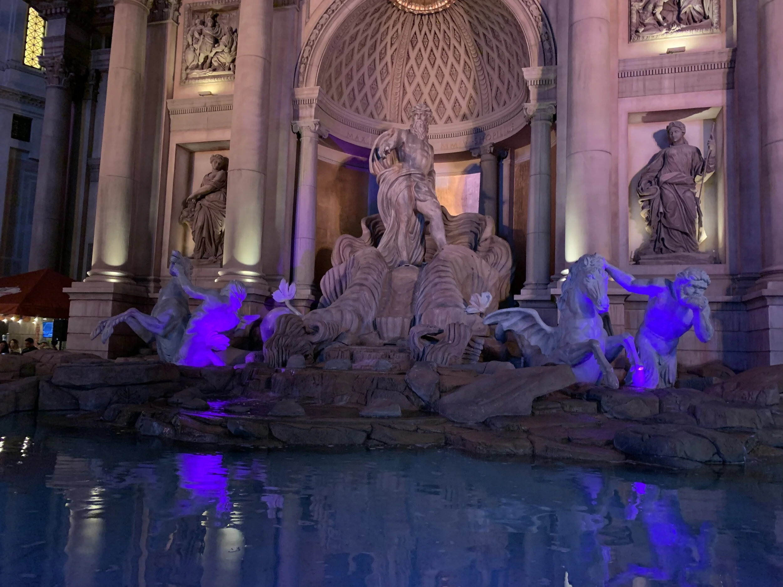 This remake of the historic Trevi Fountain inside Caesar’s Palace is quite amazing. Having been to Rome myself, well, it looks like a near exact match. Plus, in Vegas, you can get a lot closer without any police shooing you back! Image Courtesy: Dan Meyers