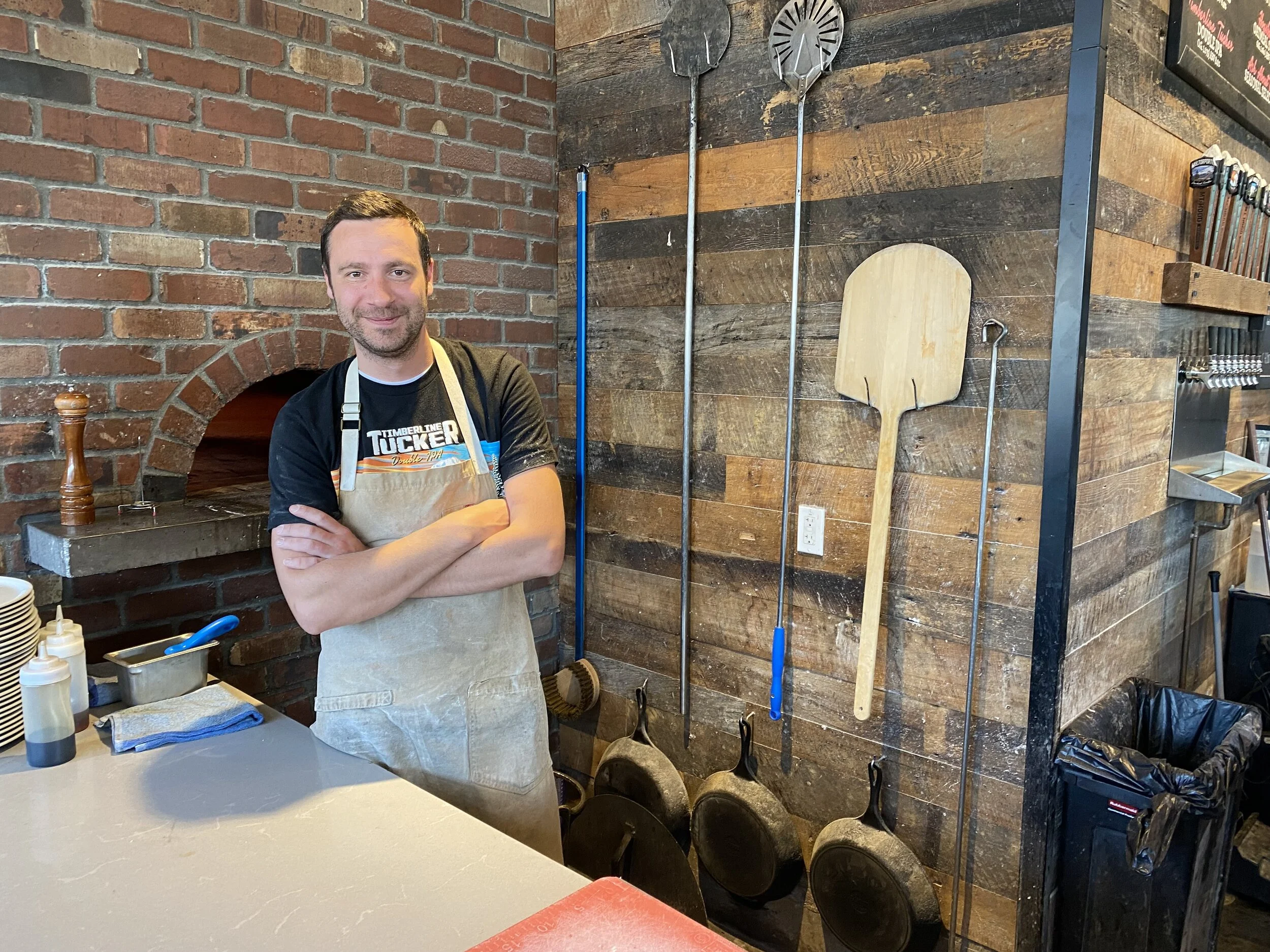 Unsung pizza hero and chef Chris Flanagan. Churning out one amazing pizza pie after another. Get there for yours! Image Courtesy: Dan Meyers