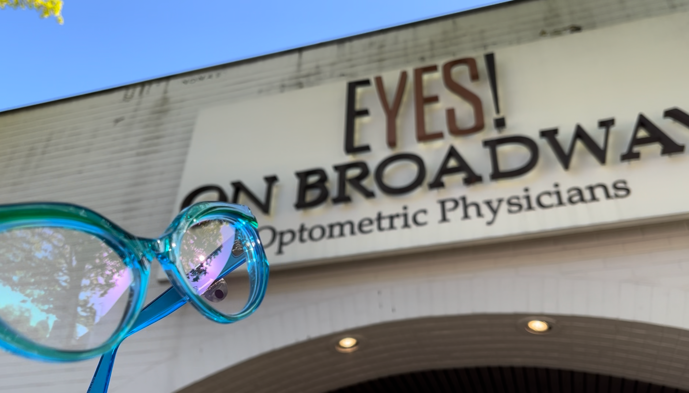  Some stylish frames outside of the shop. Image: Eyesonbroadway.com 