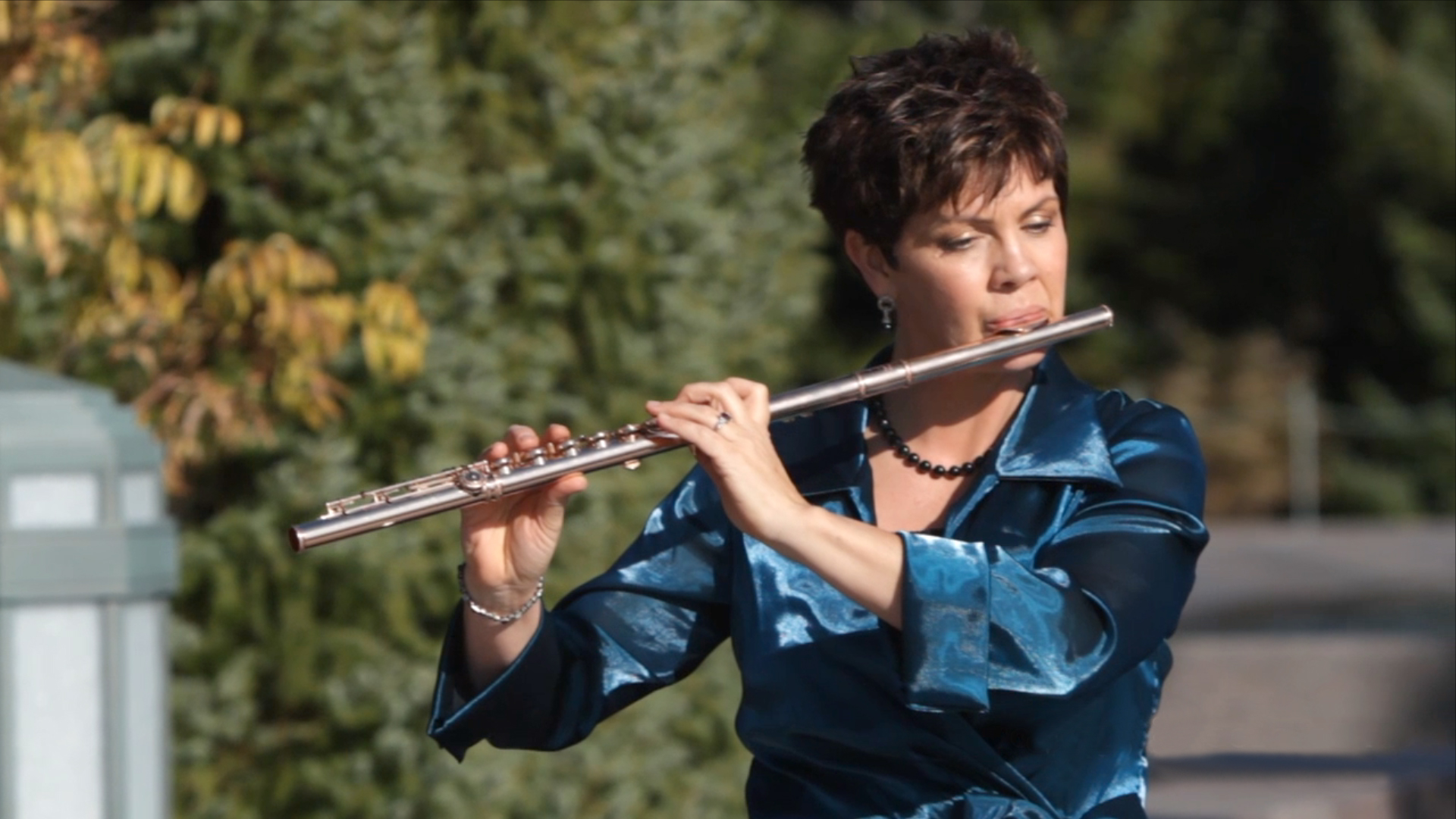 Jeannine Goeckeritz - Flute Out Door Performance.jpg