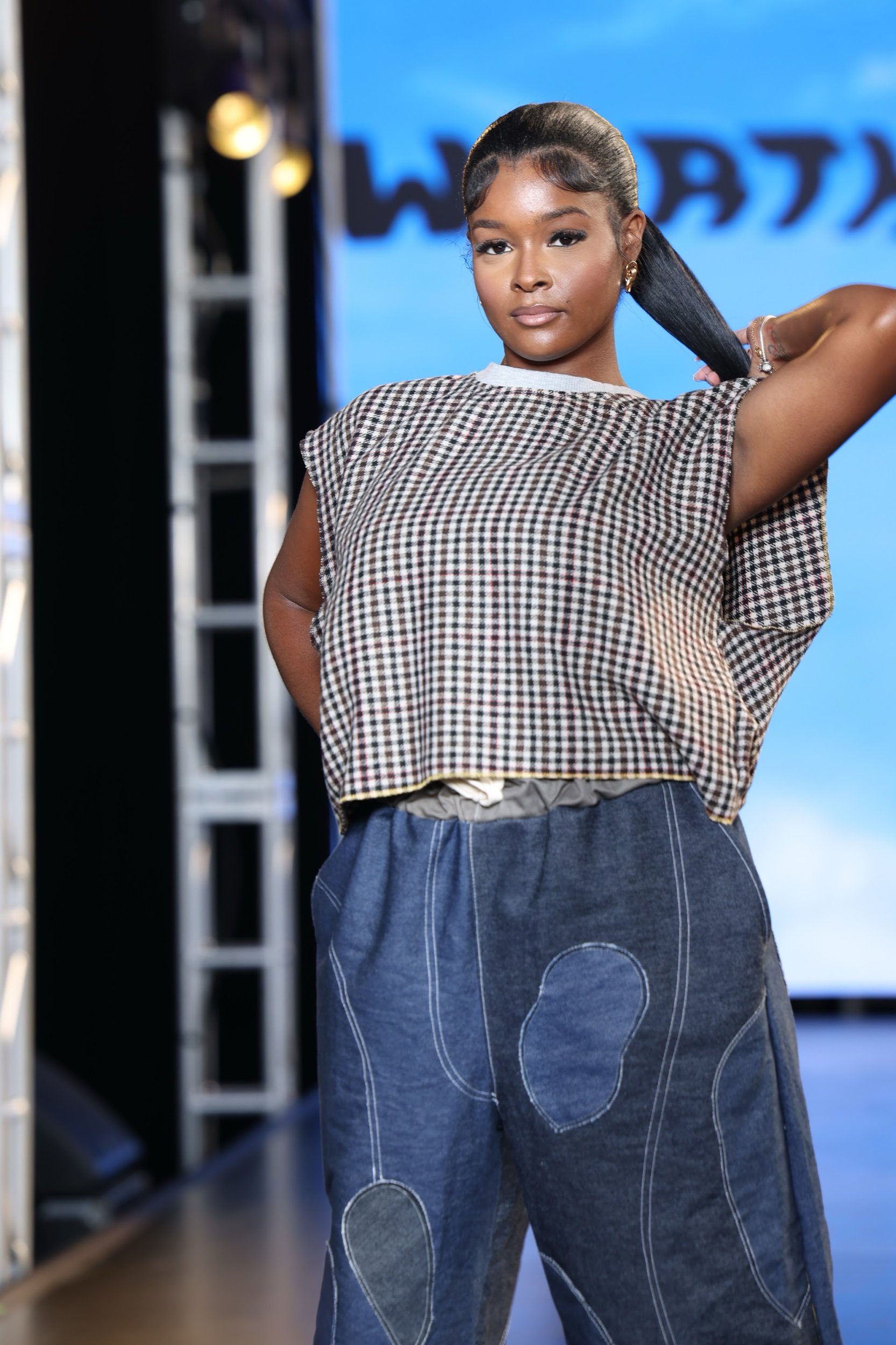 Gingham Tooth Tank