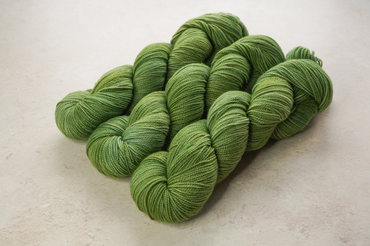 Moss Little Bird Sock 002 (1200x798).jpg