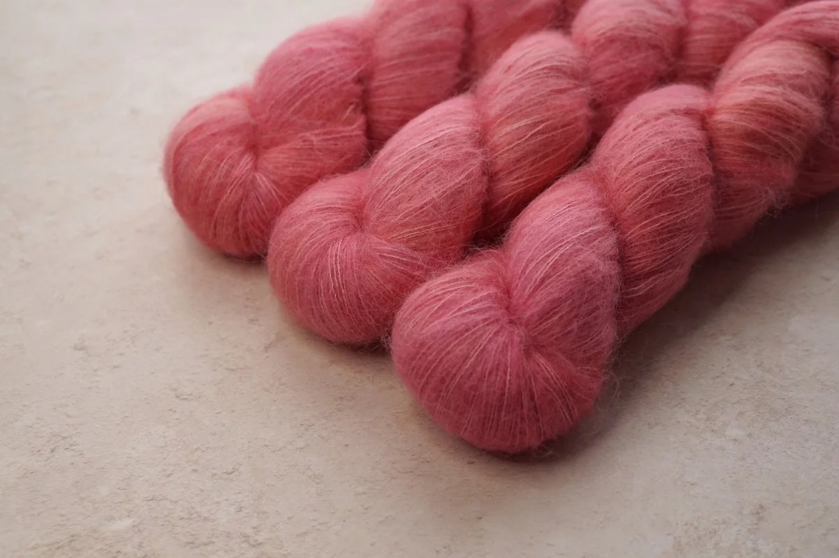 HL Peach Melba 002 (1200x798).JPG