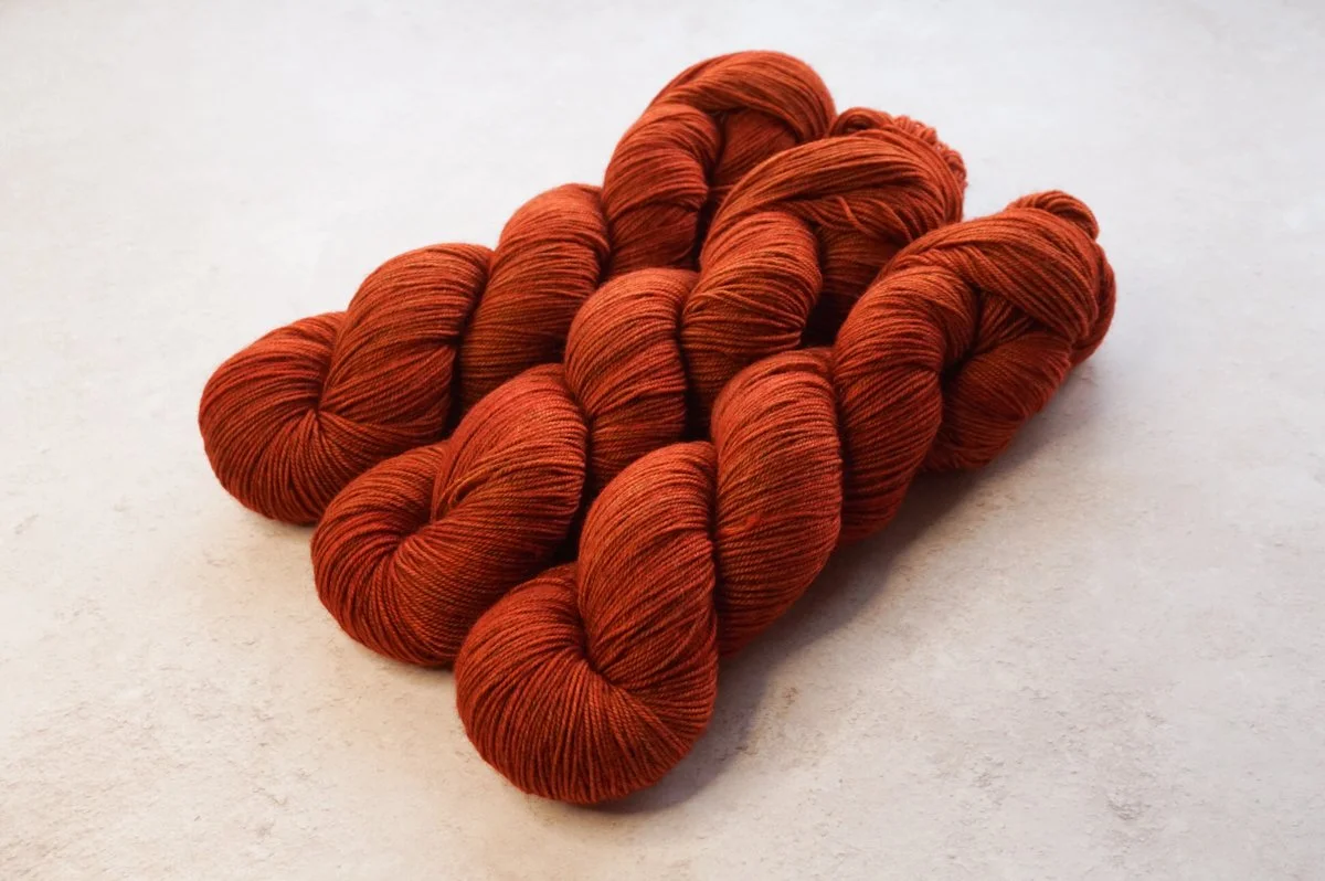 Ginger Snap Aglow Sock 002 (1200x798).jpg
