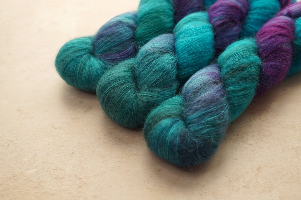 HL Predictably Peacock 001 (1200x798).JPG