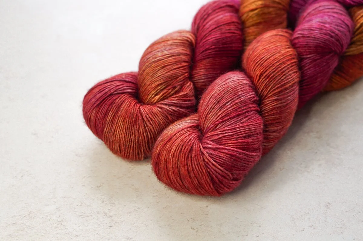 Juicy Fruit Aglow Singles 001 (1200x798).jpg