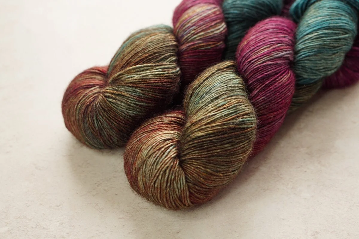 Kingfisher Aglow Singles 001 (1200x798).jpg