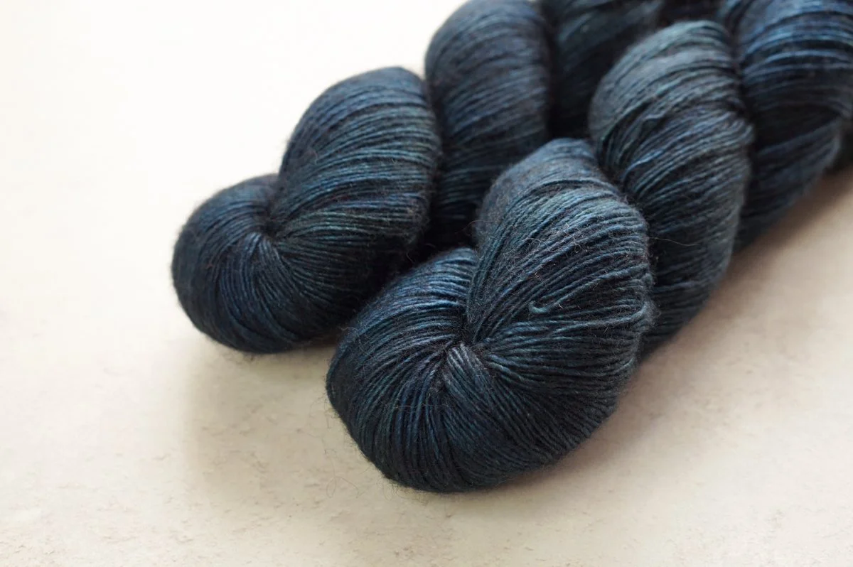 Deep Loch Aglow Singles 001 (1200x798).jpg
