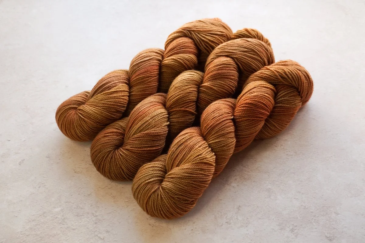Cinnamon Little Bird Sock 002 (1200x798).jpg