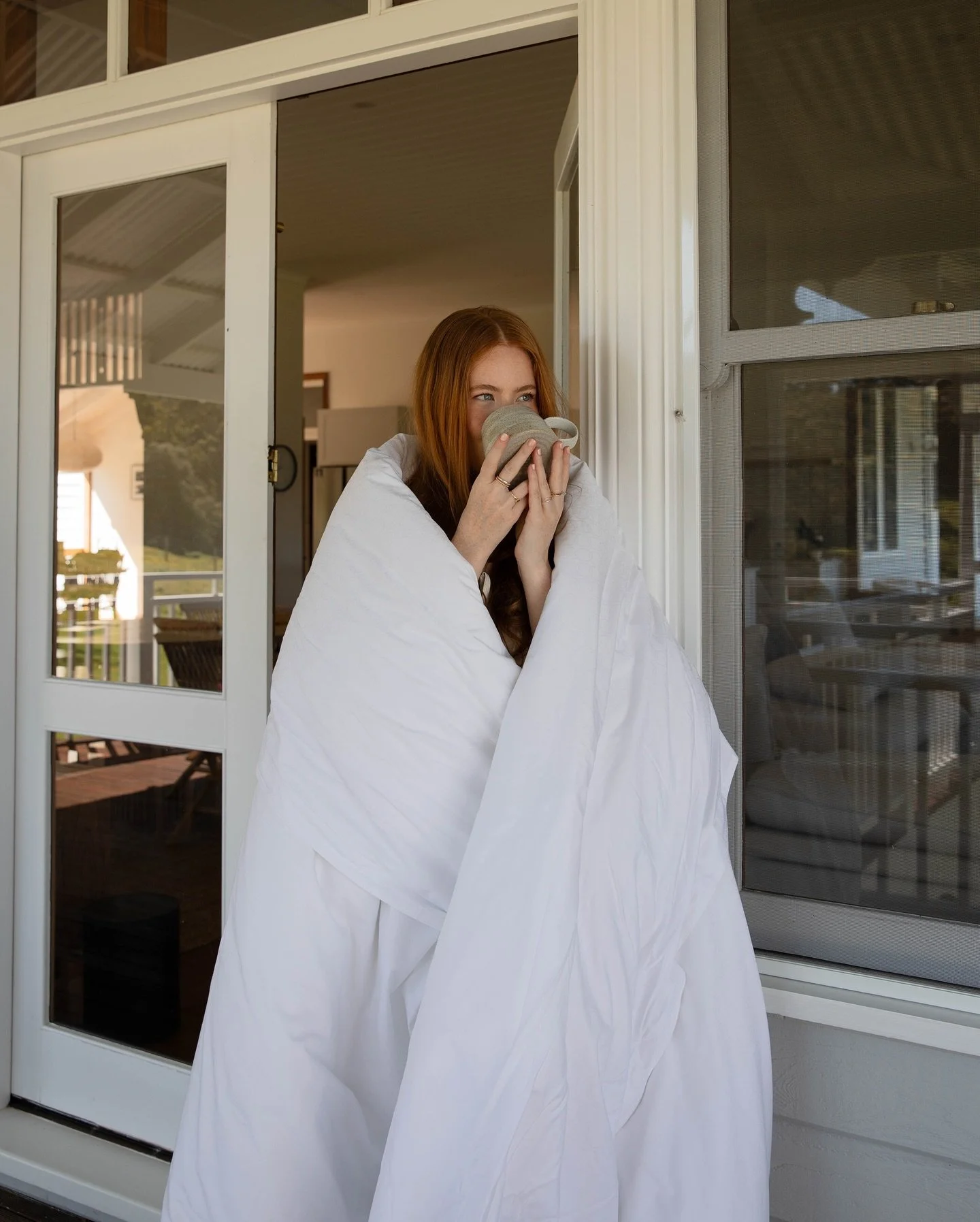 Find someone who looks at you the way I look at my morning coffee. βοΈβοΈ #truelove #cosyvibes