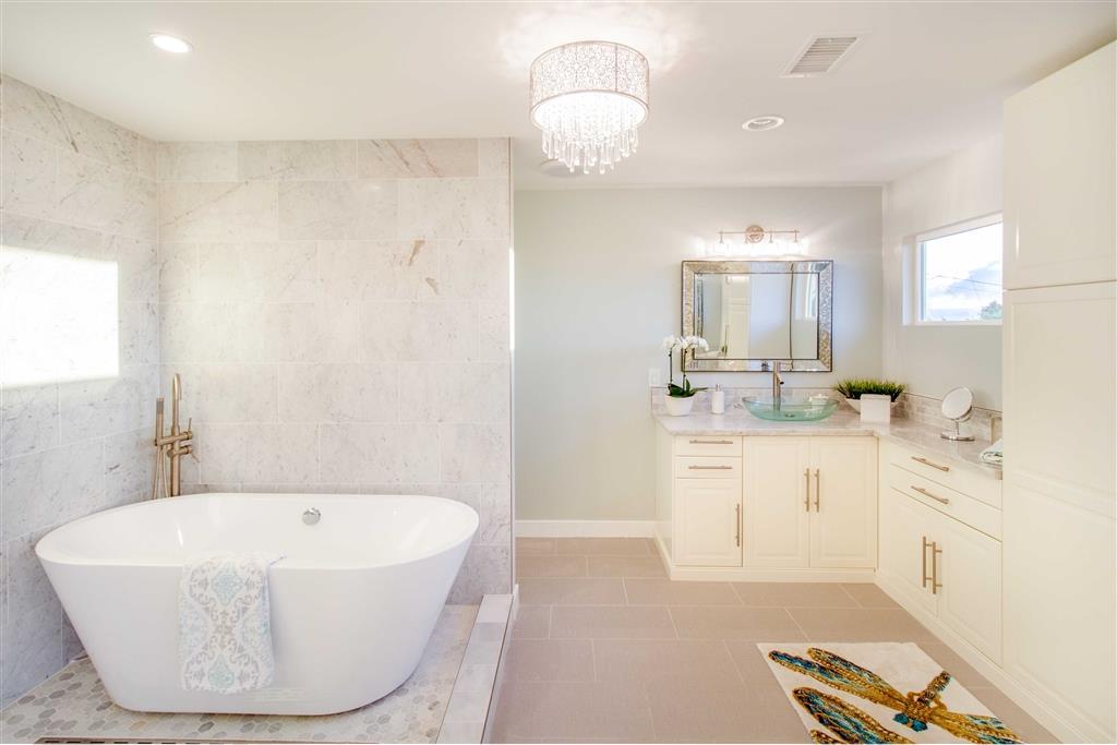 home-for-sale-in-cardiff-ca8784178001-68054317-large.jpg
